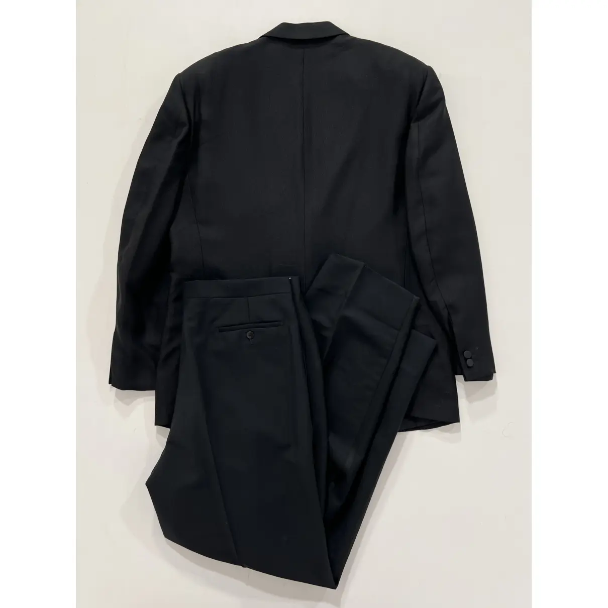 Silk suit Yves Saint Laurent