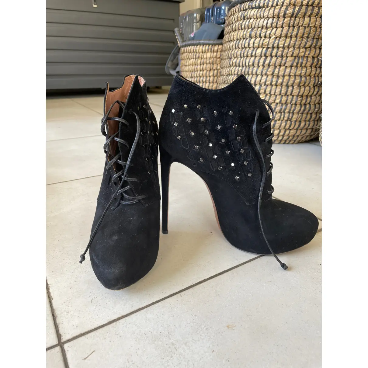Buy Alaïa Ankle boots online