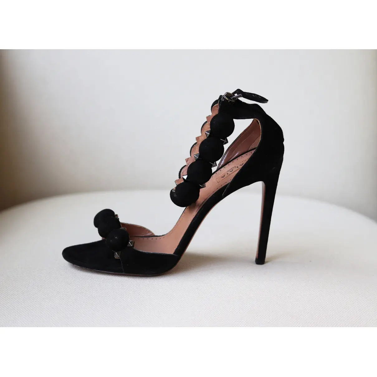 Buy Alaïa Heels online