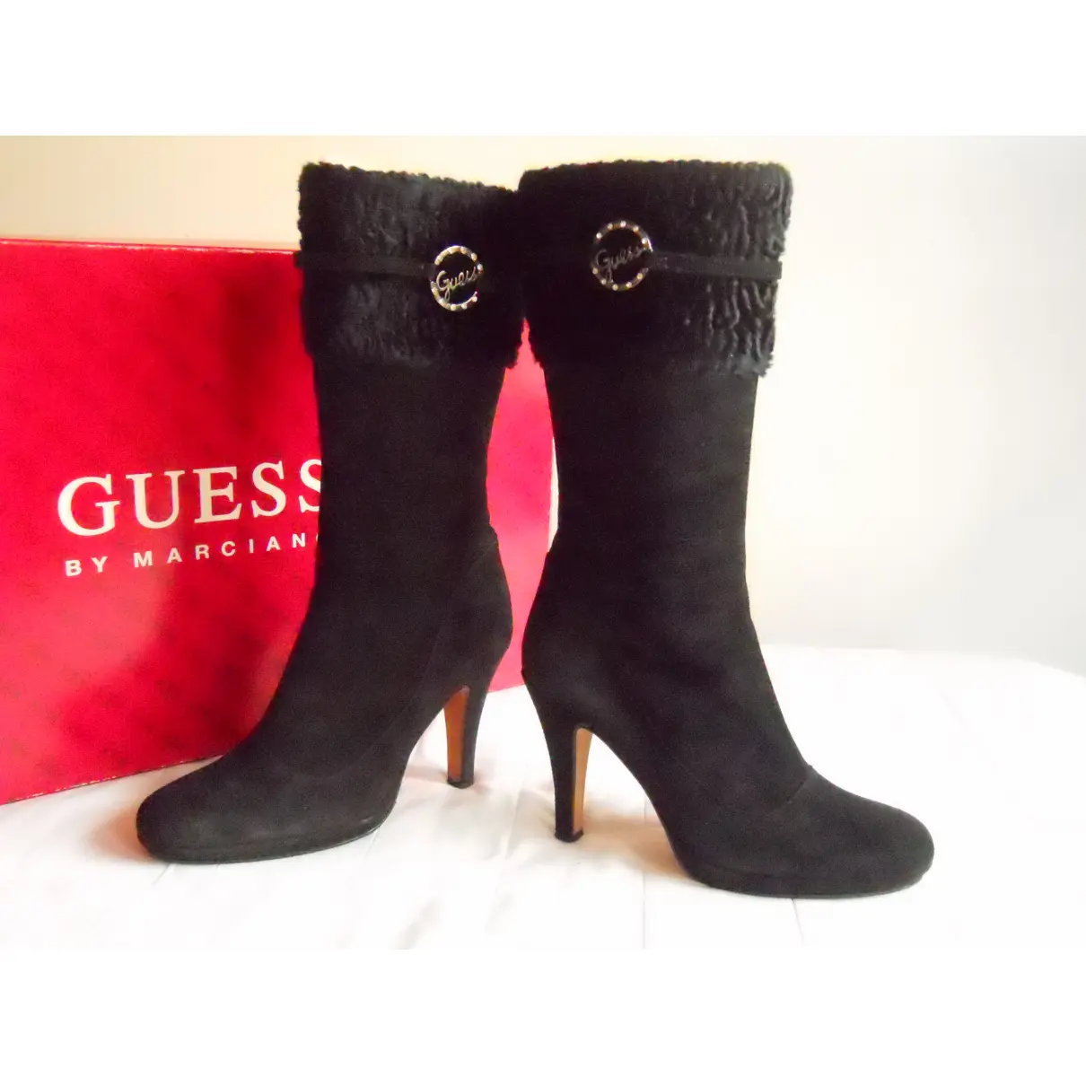 Boots GUESS