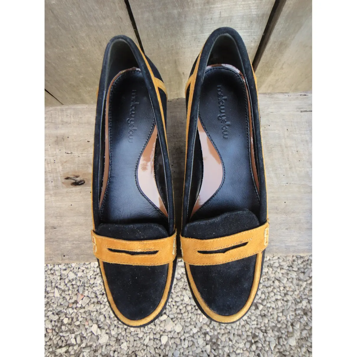 Mellow Yellow Flats for sale
