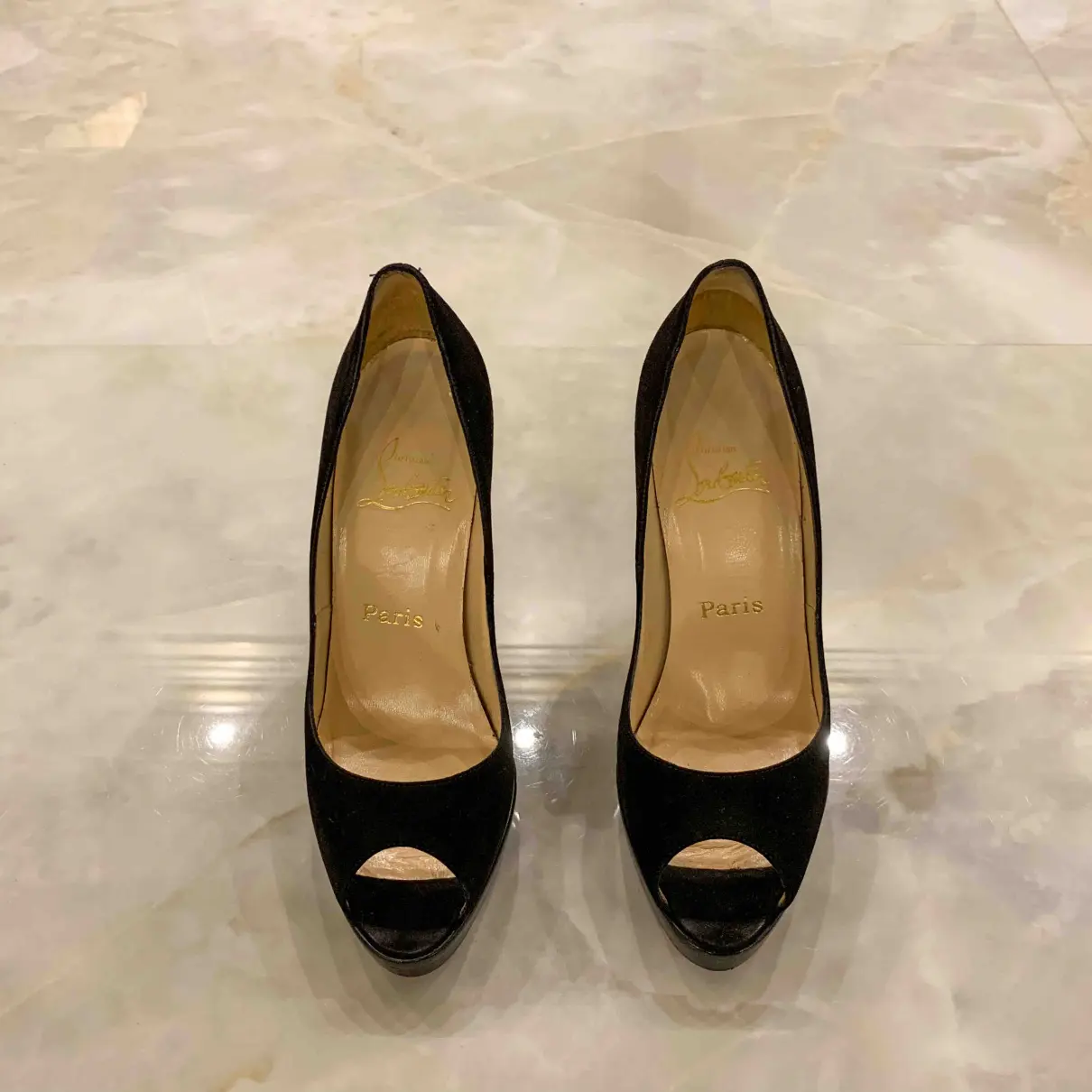 Buy Christian Louboutin Very Privé heels online
