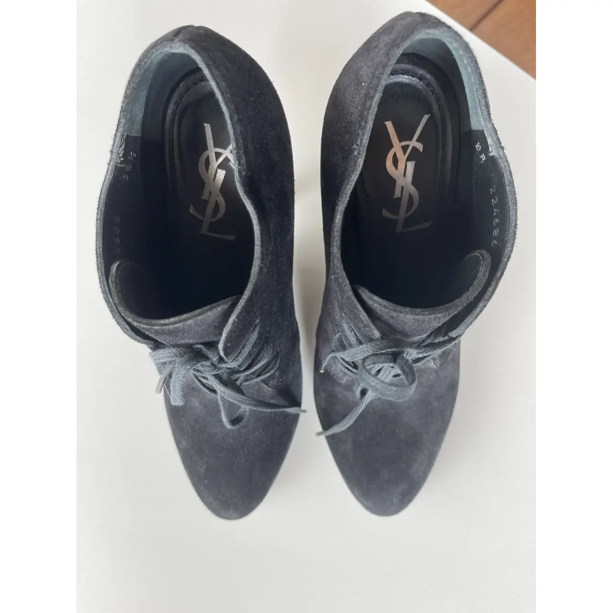 Luxury Yves Saint Laurent Ankle boots Women - Vintage