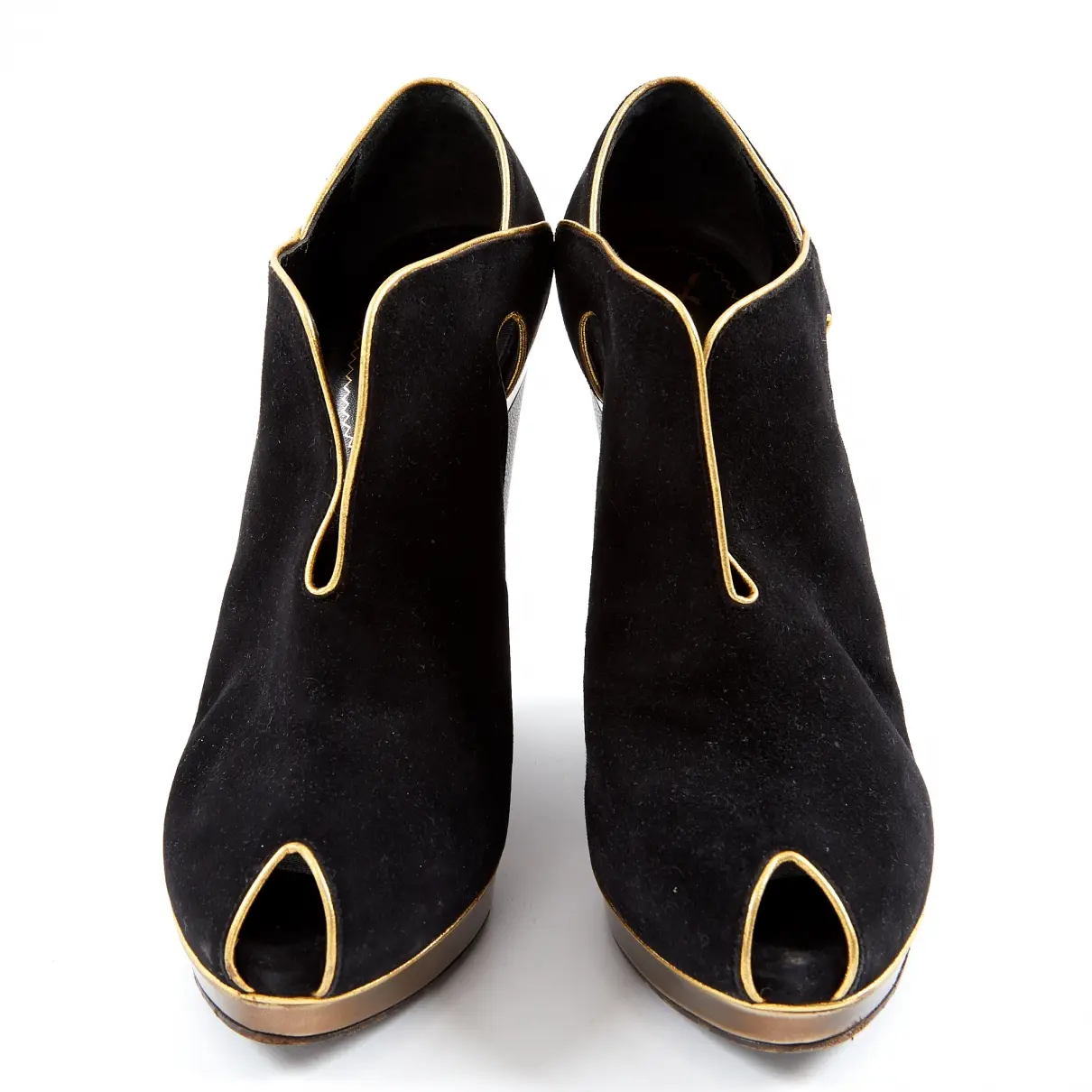 Buy Yves Saint Laurent Heels online - Vintage