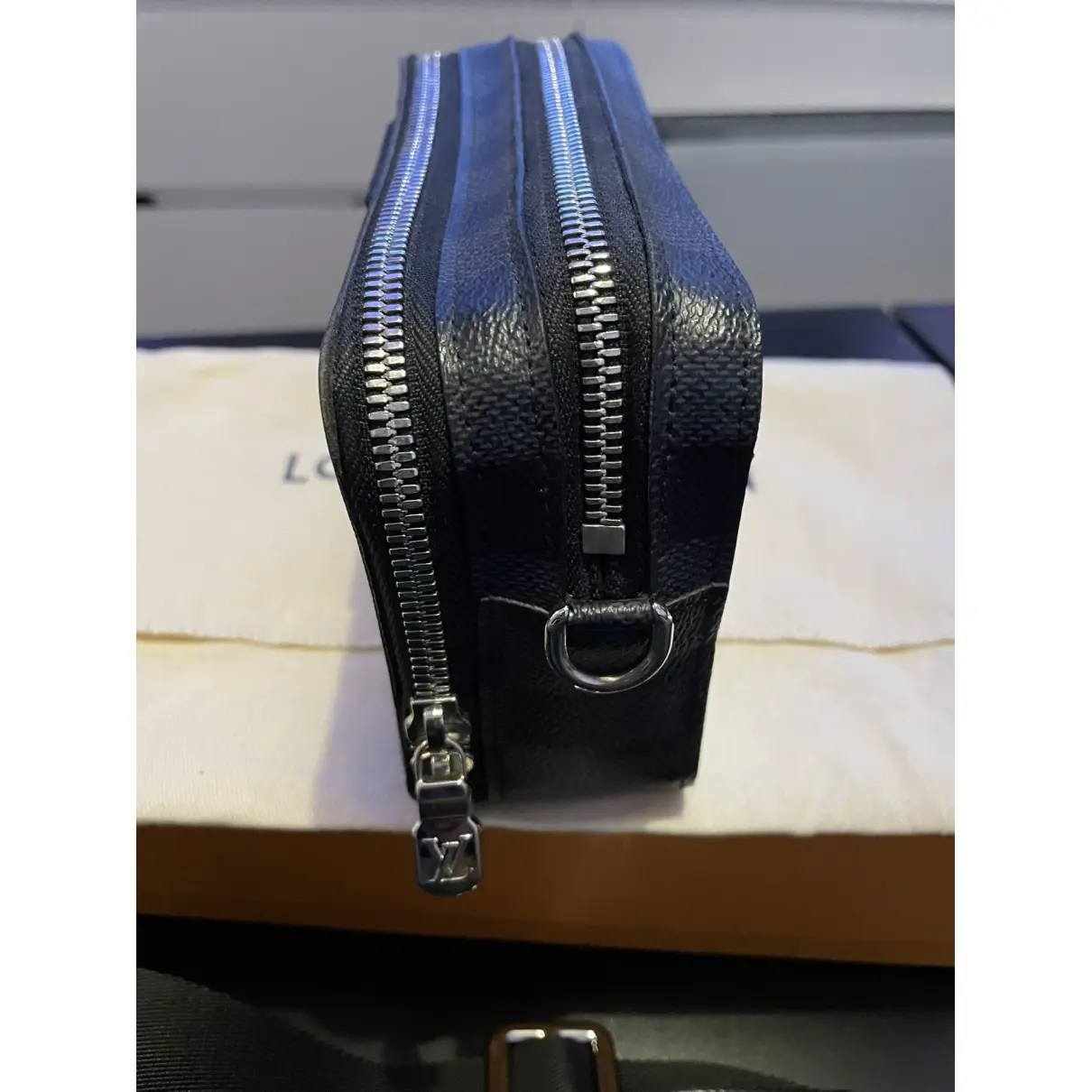 Alpha Wearable Wallet bag Louis Vuitton