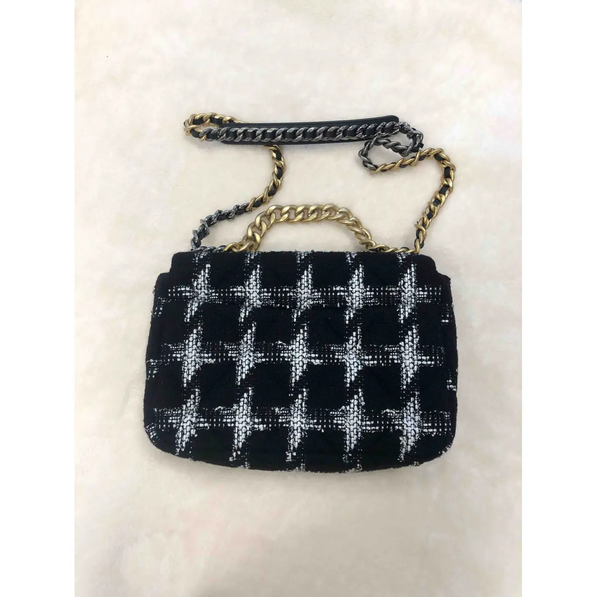 Buy Chanel Chanel 19 tweed handbag online