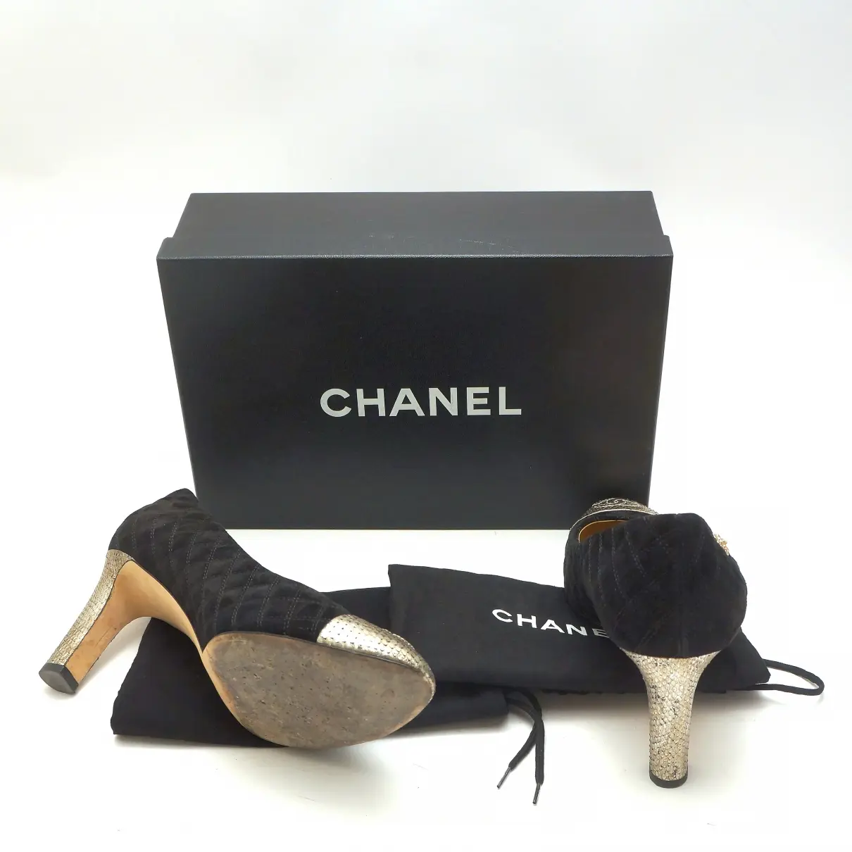 Buy Chanel Velvet heels online