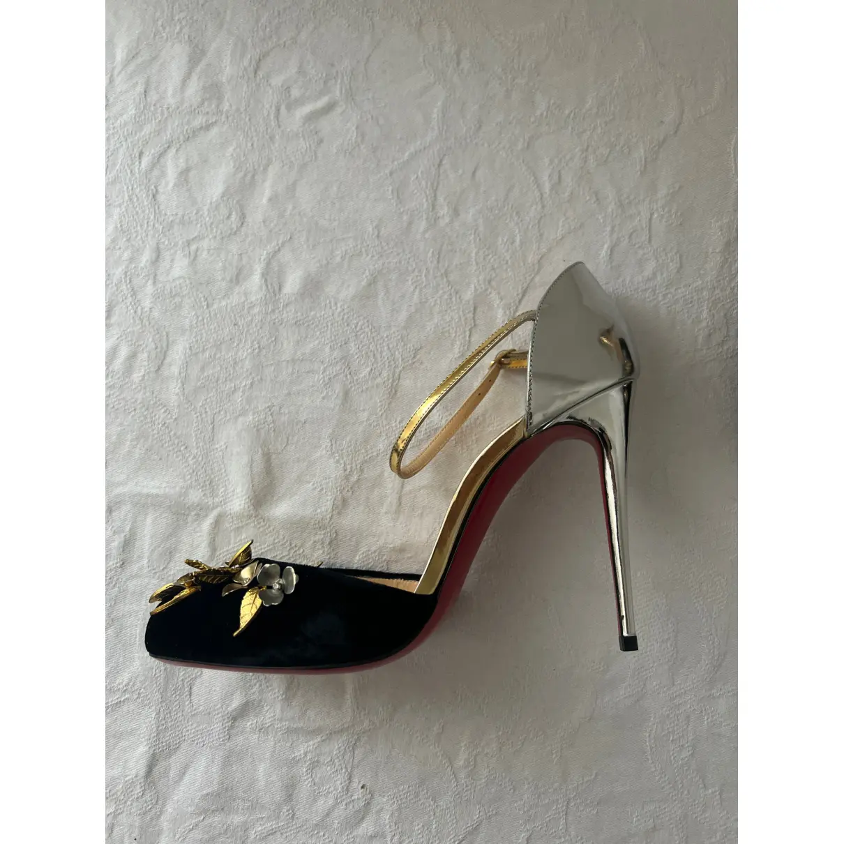 Buy Christian Louboutin Velvet heels online
