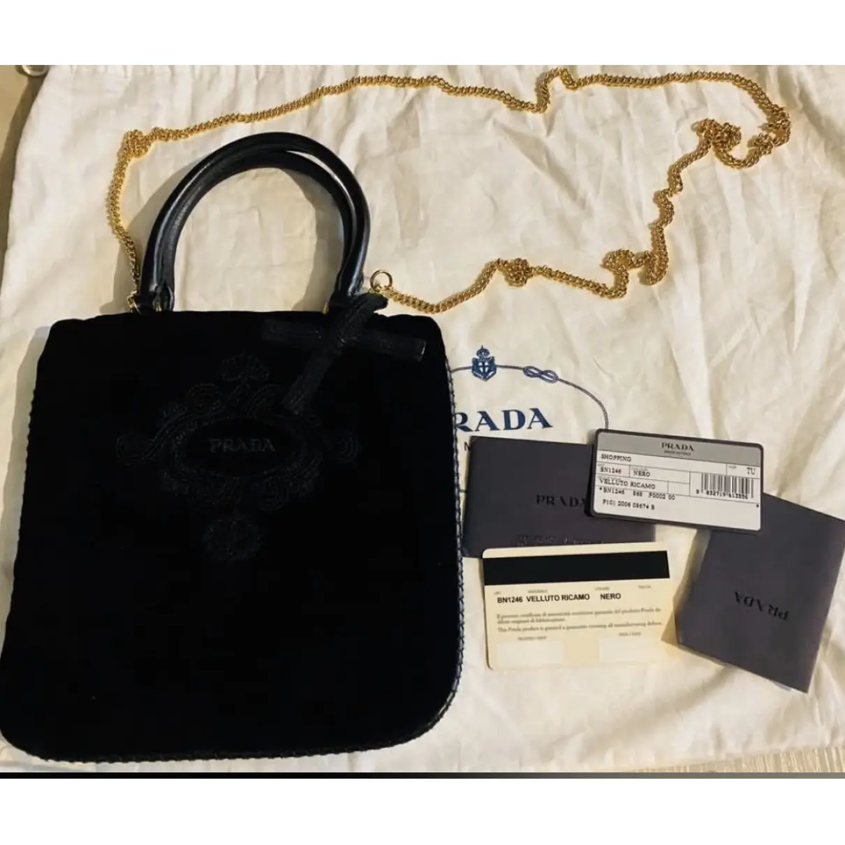 Monochrome velvet handbag Prada
