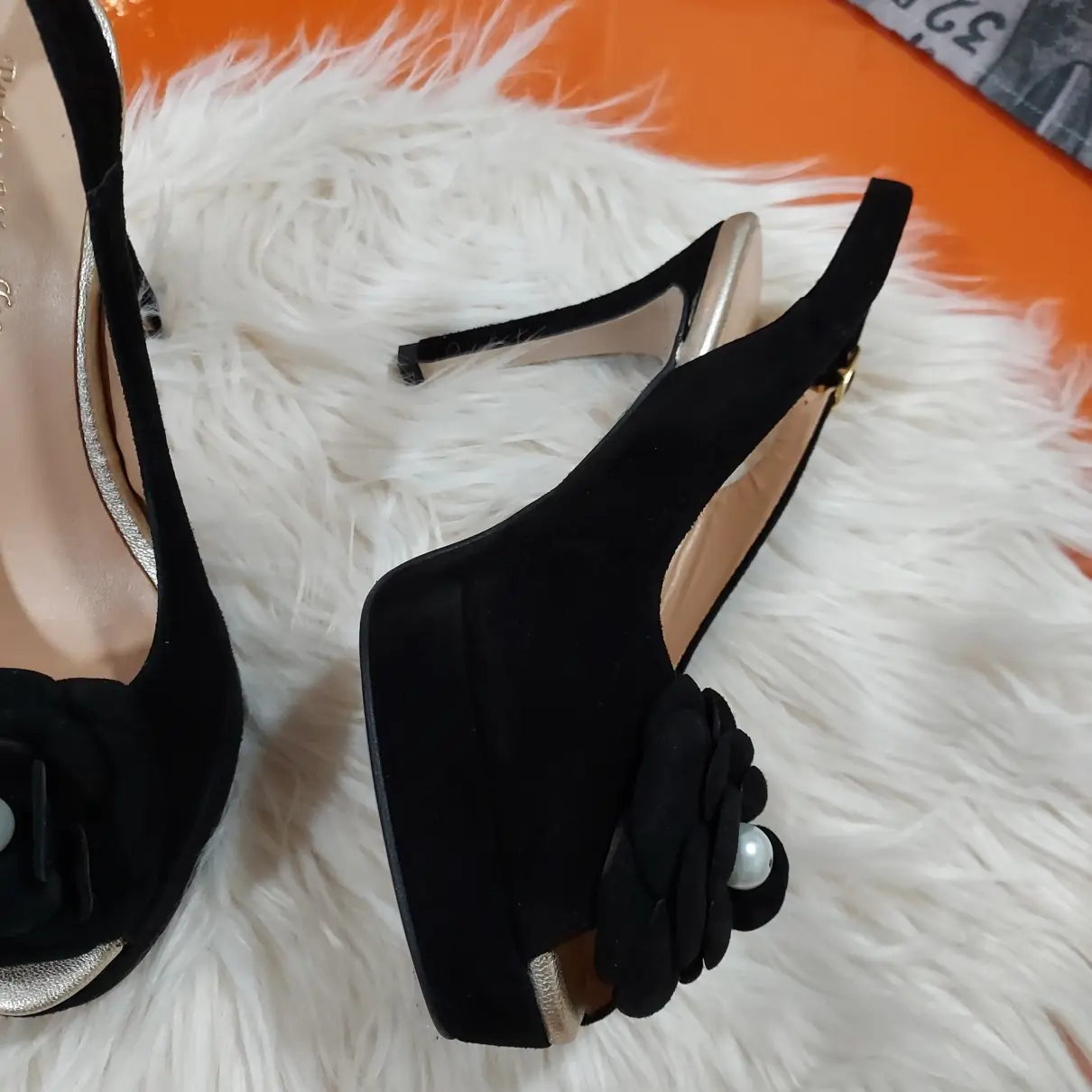 Buy PEDRO MIRALLES Velvet sandals online