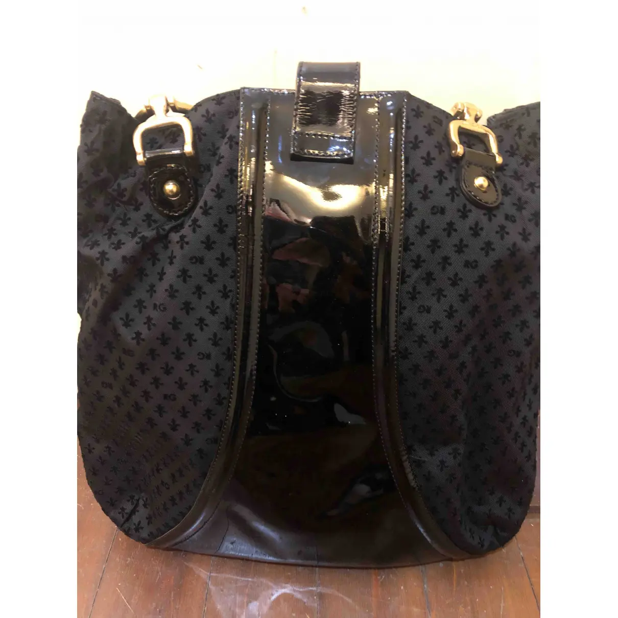 Buy Romeo Gigli Velvet handbag online - Vintage
