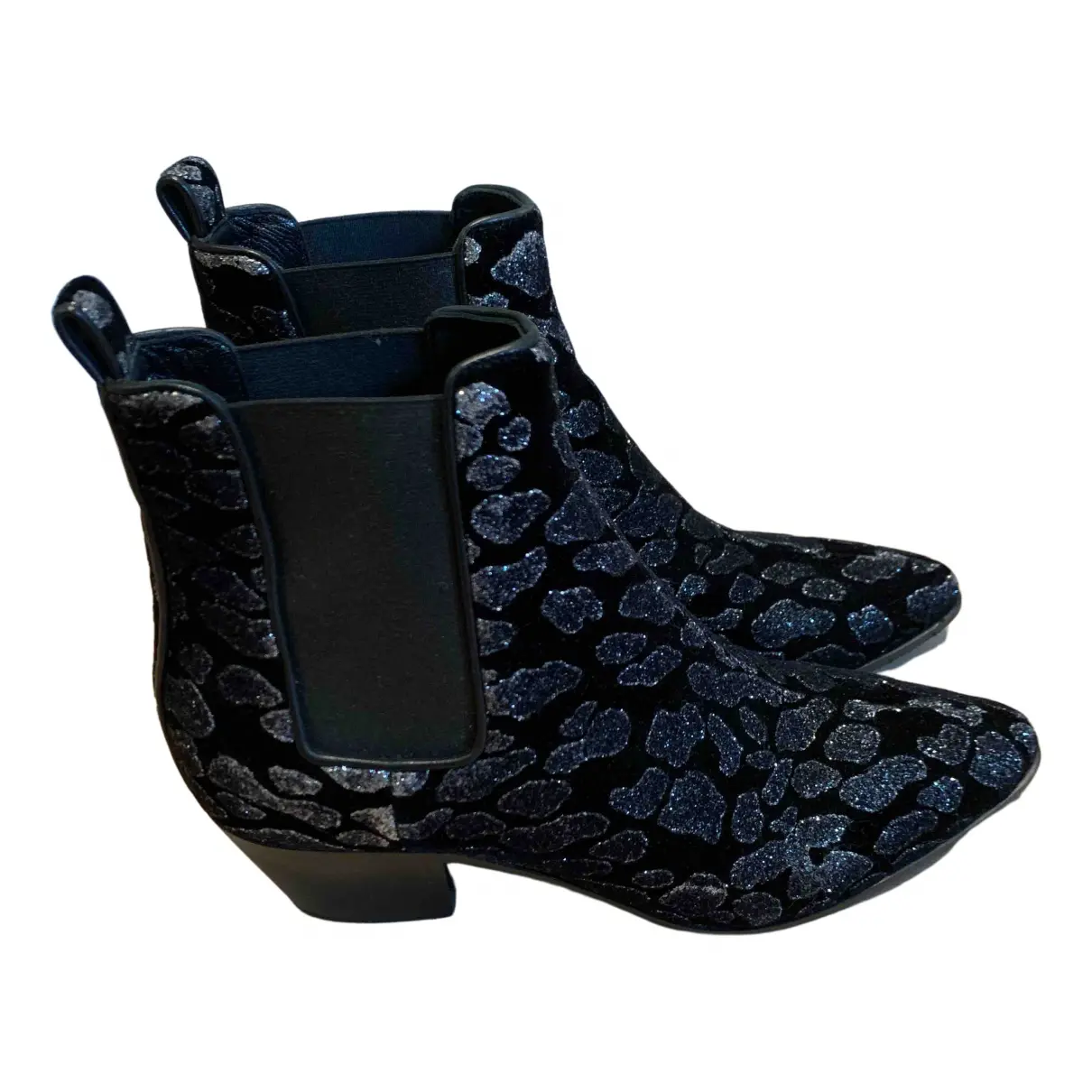 Velvet ankle boots Saint Laurent