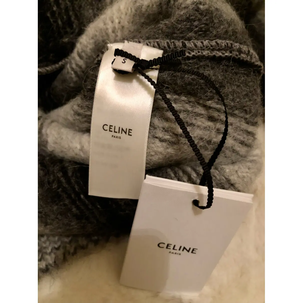 Wool pull Celine