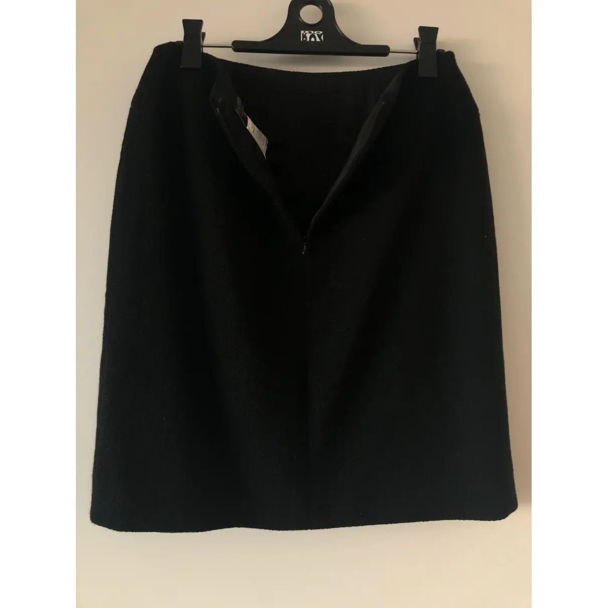 Buy Chanel Wool mid-length skirt online - Vintage