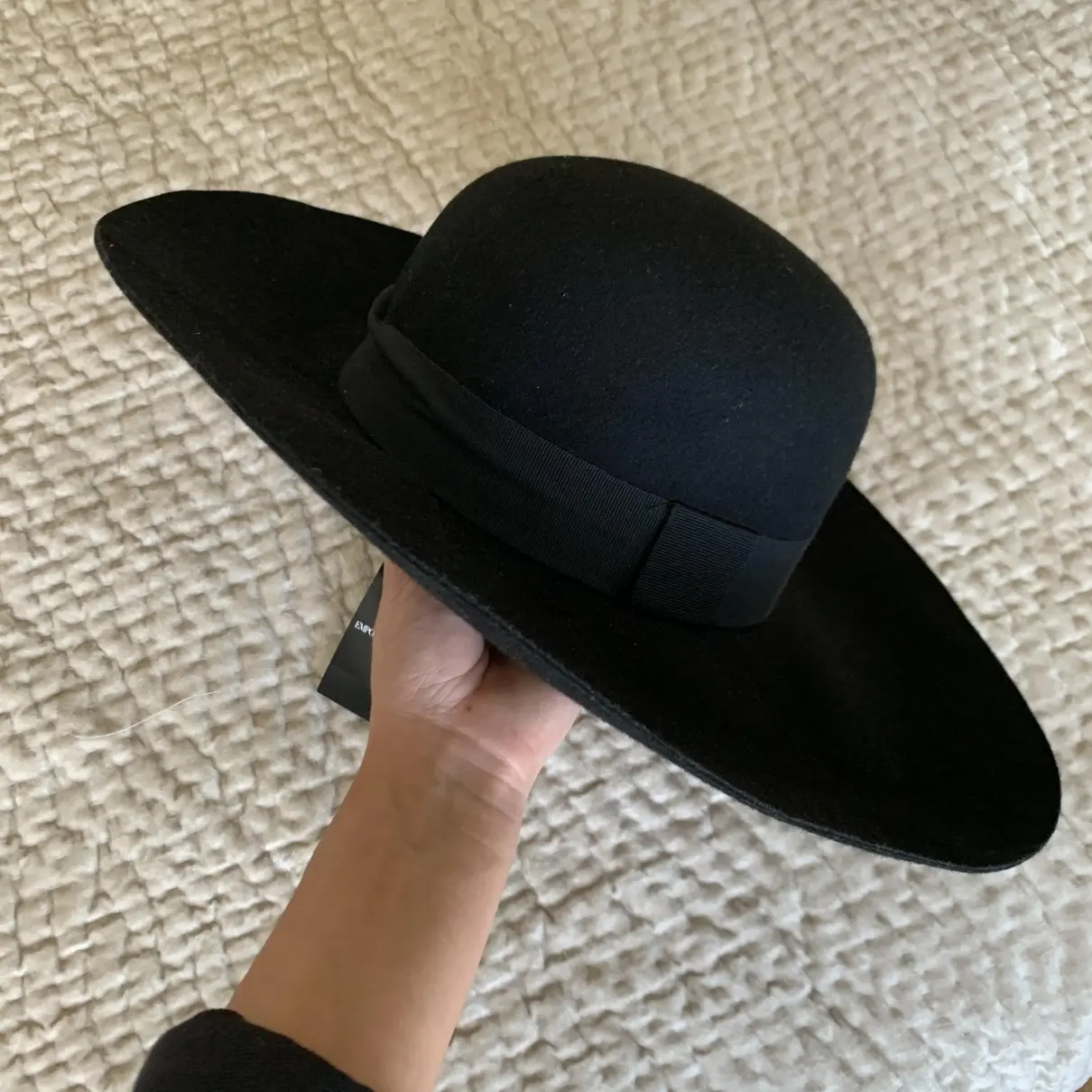 Buy Emporio Armani Wool hat online