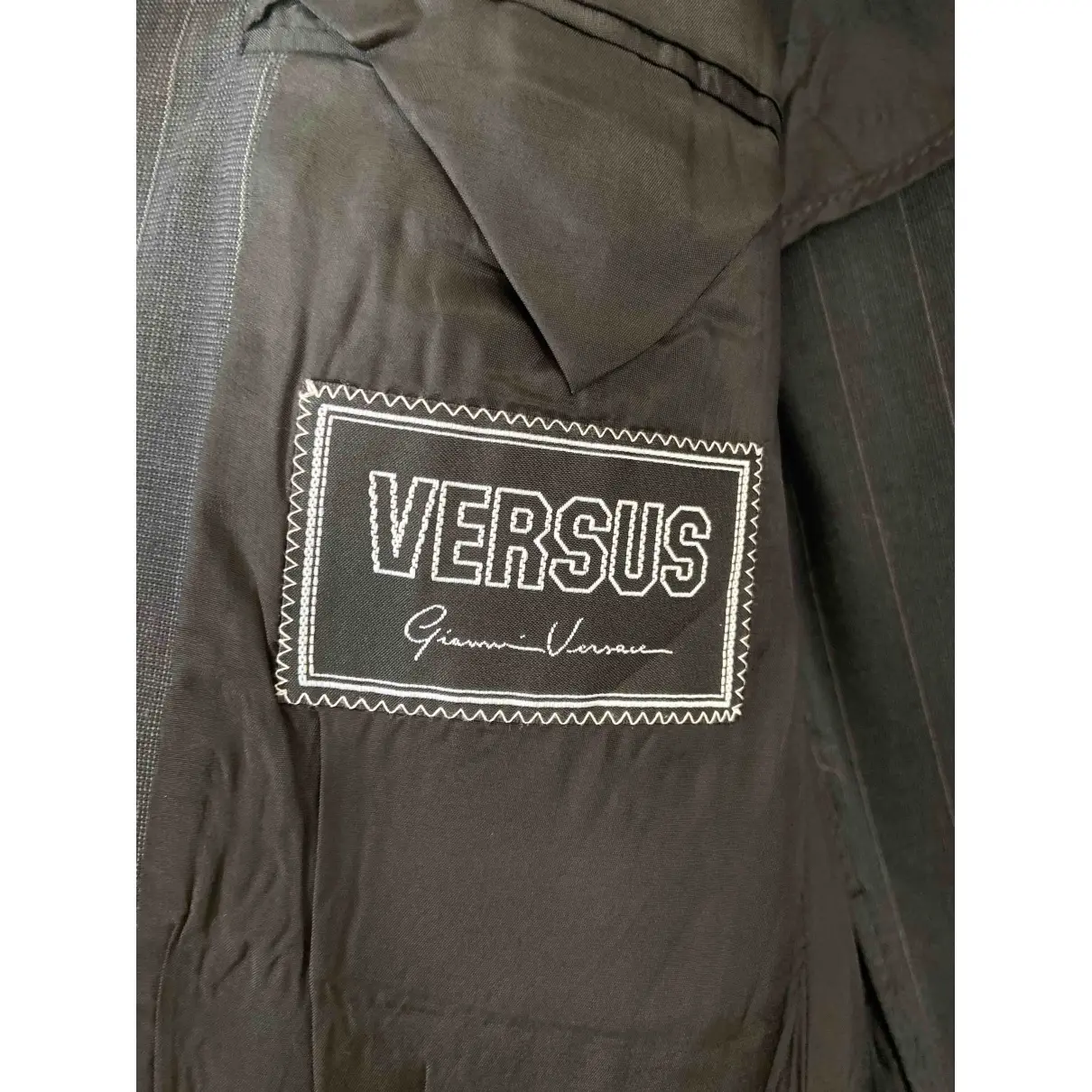 Buy Versus Wool vest online - Vintage