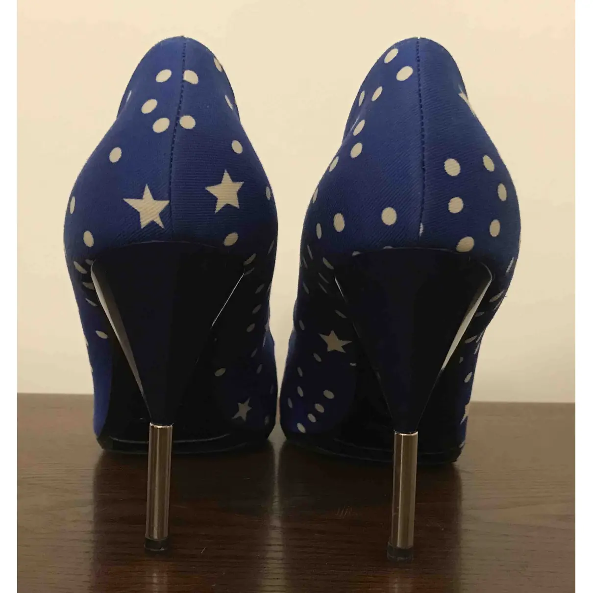 Buy Marc by Marc Jacobs Cloth heels online