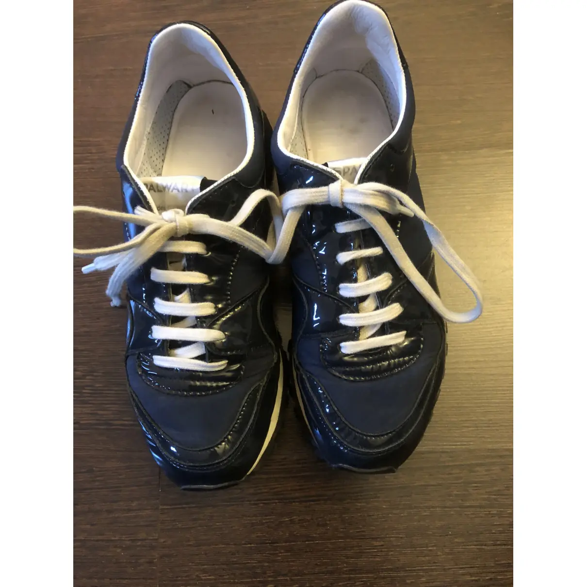 Buy Spalwart Cloth trainers online