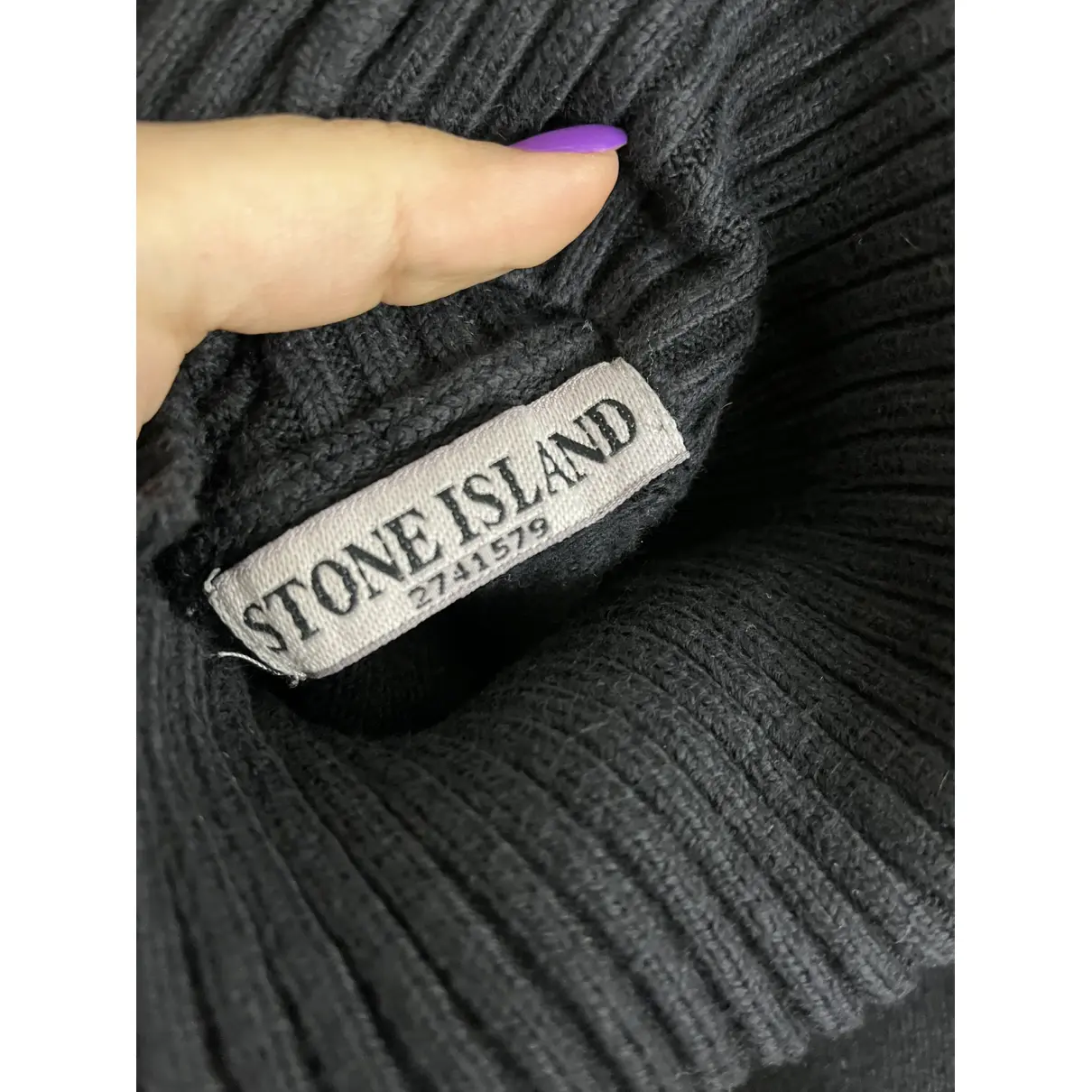 Buy Stone Island Pull online