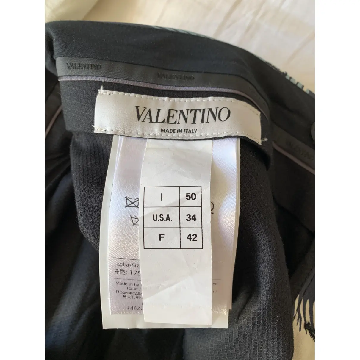 Luxury Valentino Garavani Trousers Men