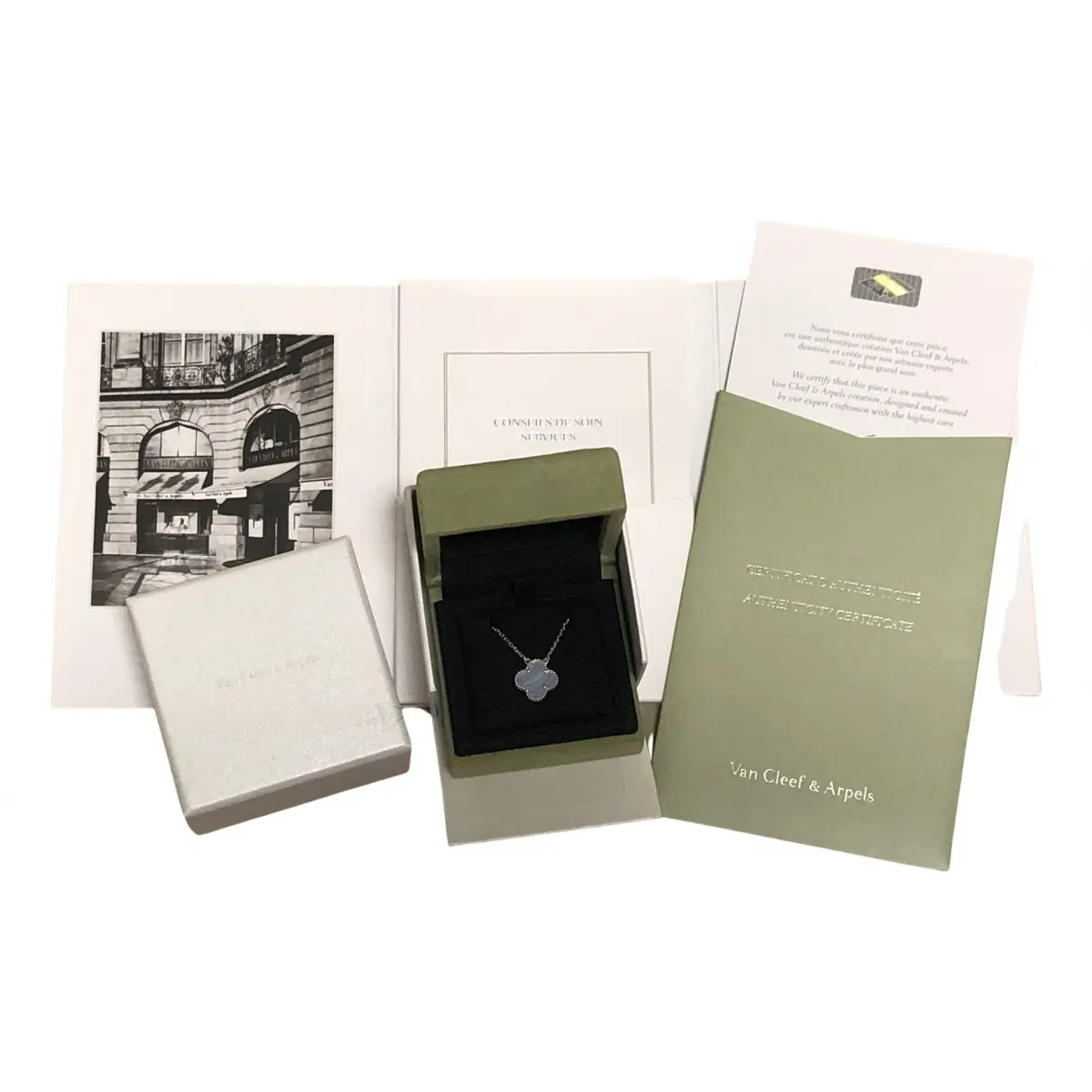 Buy Van Cleef & Arpels Vintage Alhambra crystal necklace online
