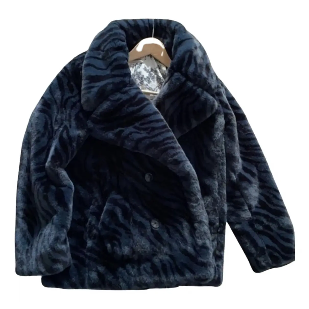 Fall Winter 2020 faux fur coat Zadig & Voltaire