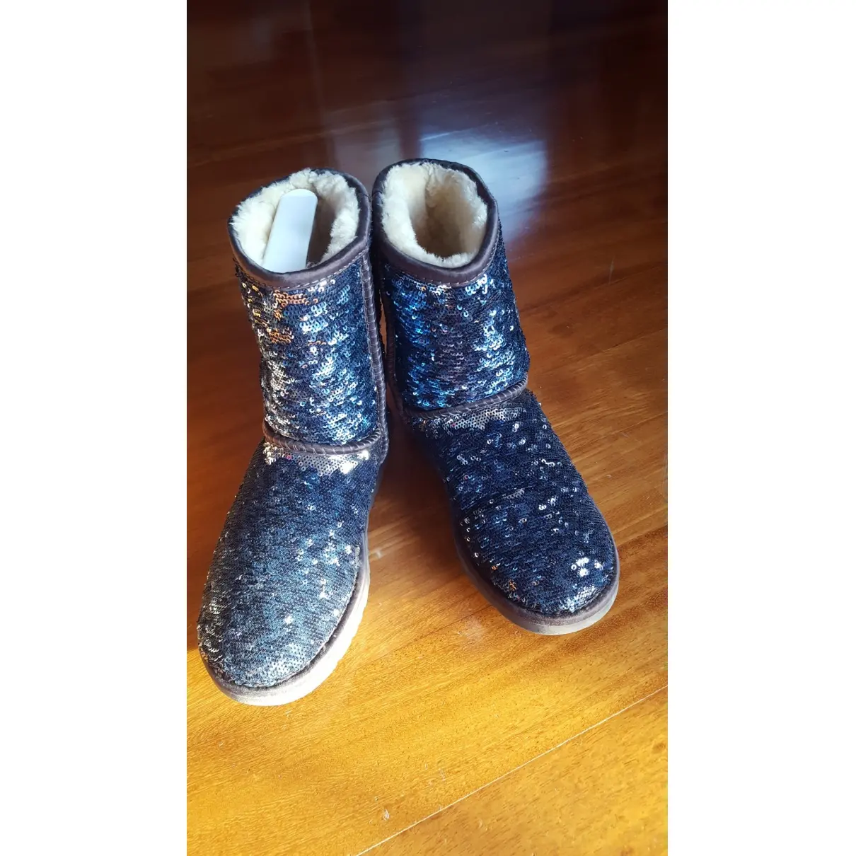 Glitter snow boots Ugg