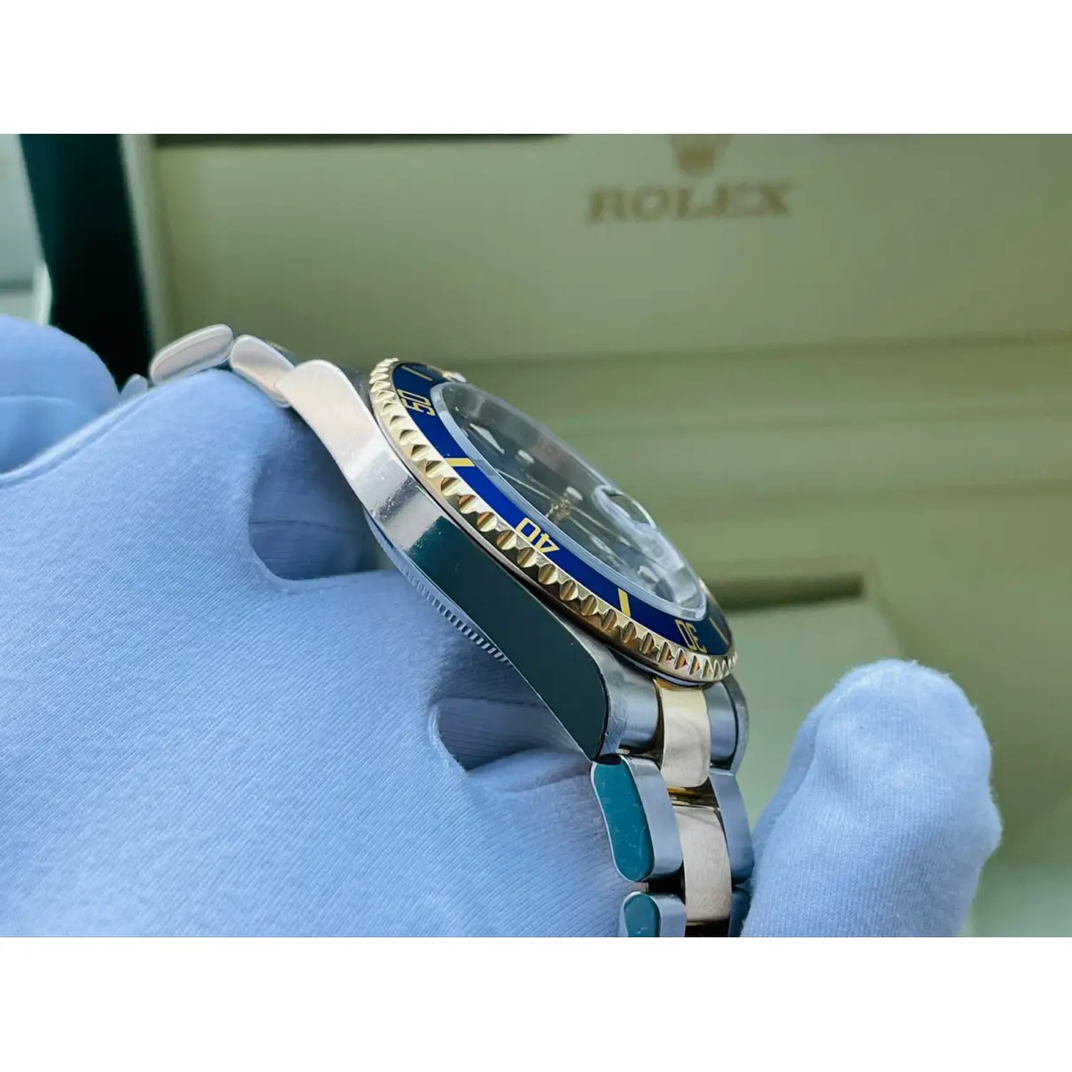 Submariner gold watch Rolex