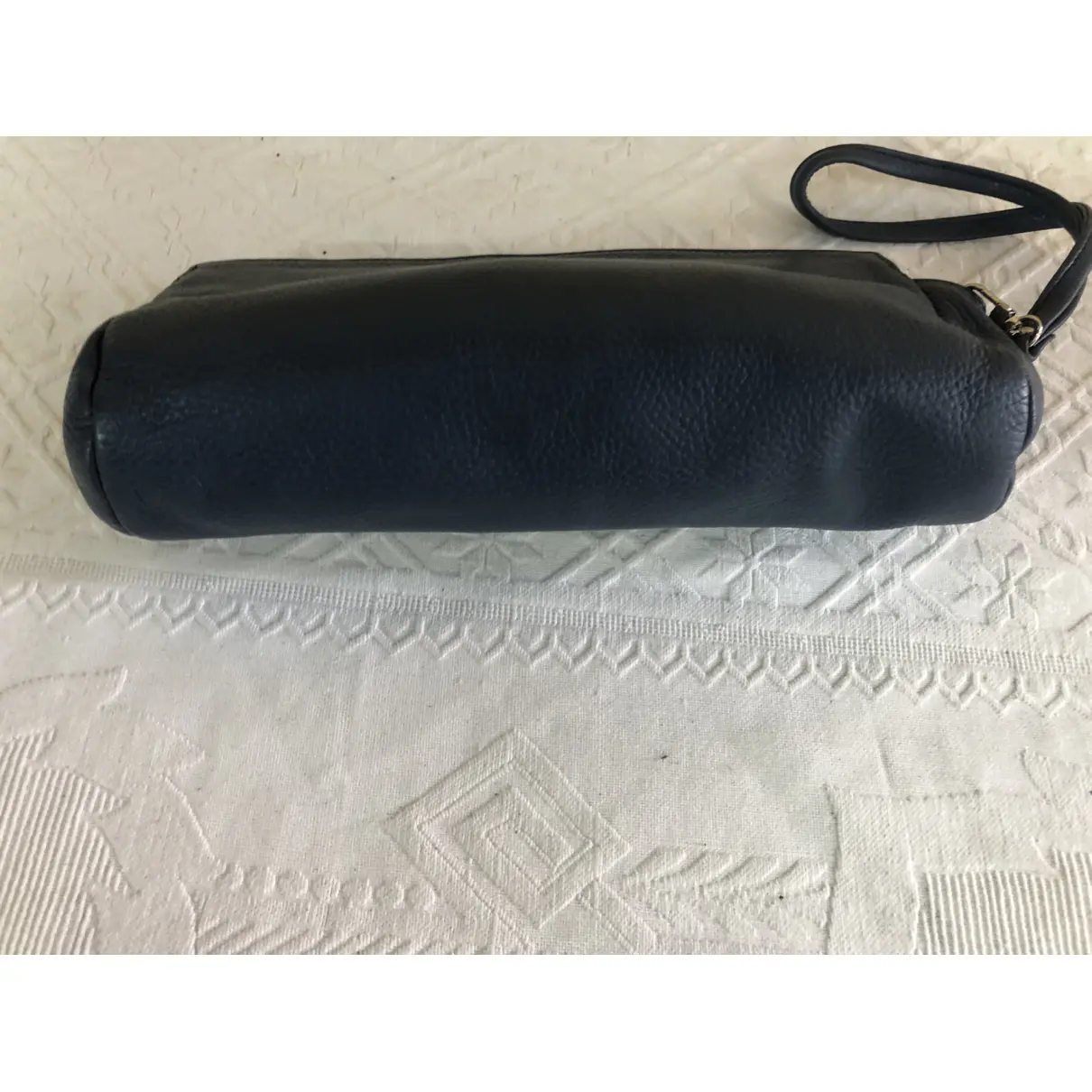 Buy Almala Leather clutch bag online