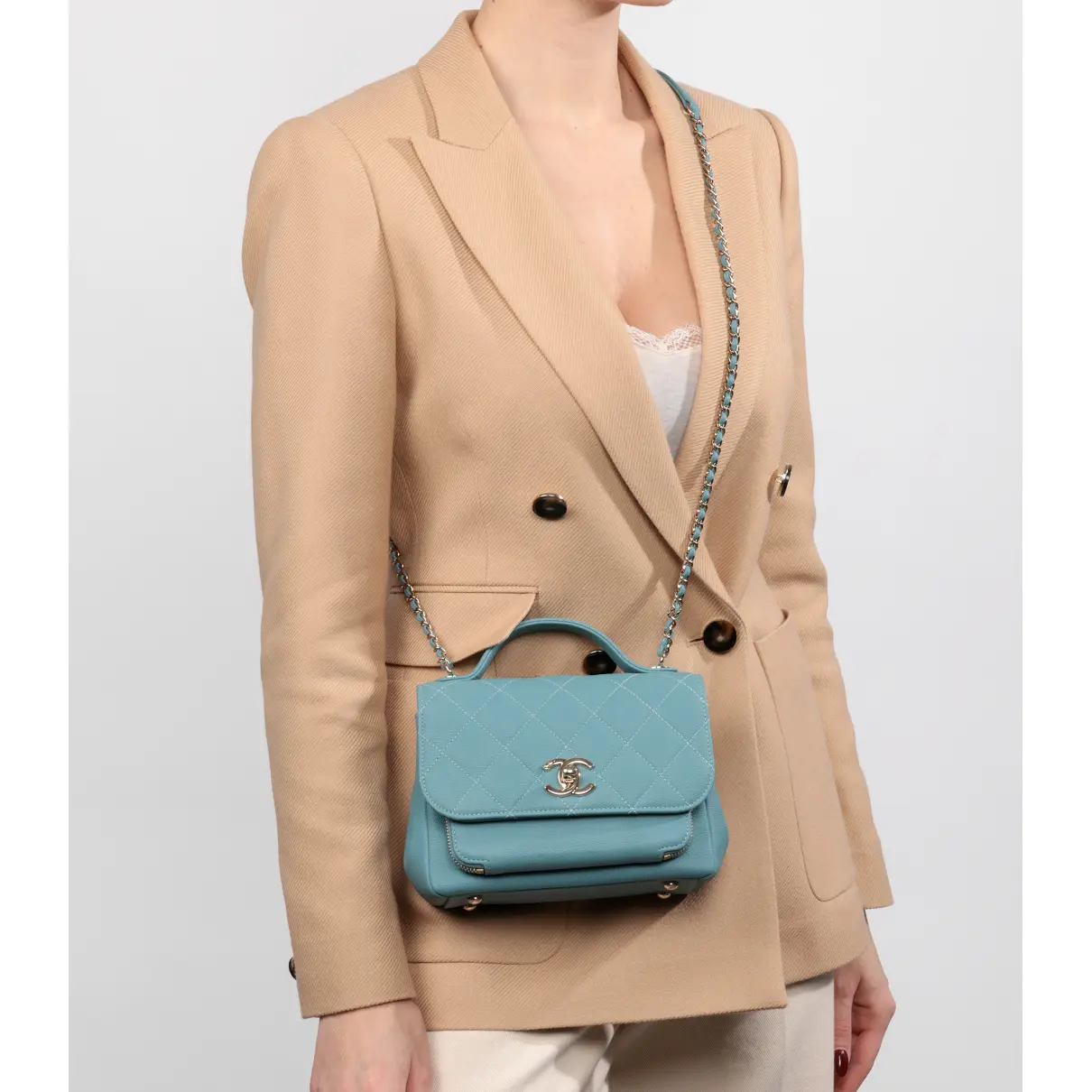 Buy Chanel Business Affinity leather crossbody bag online - Vintage