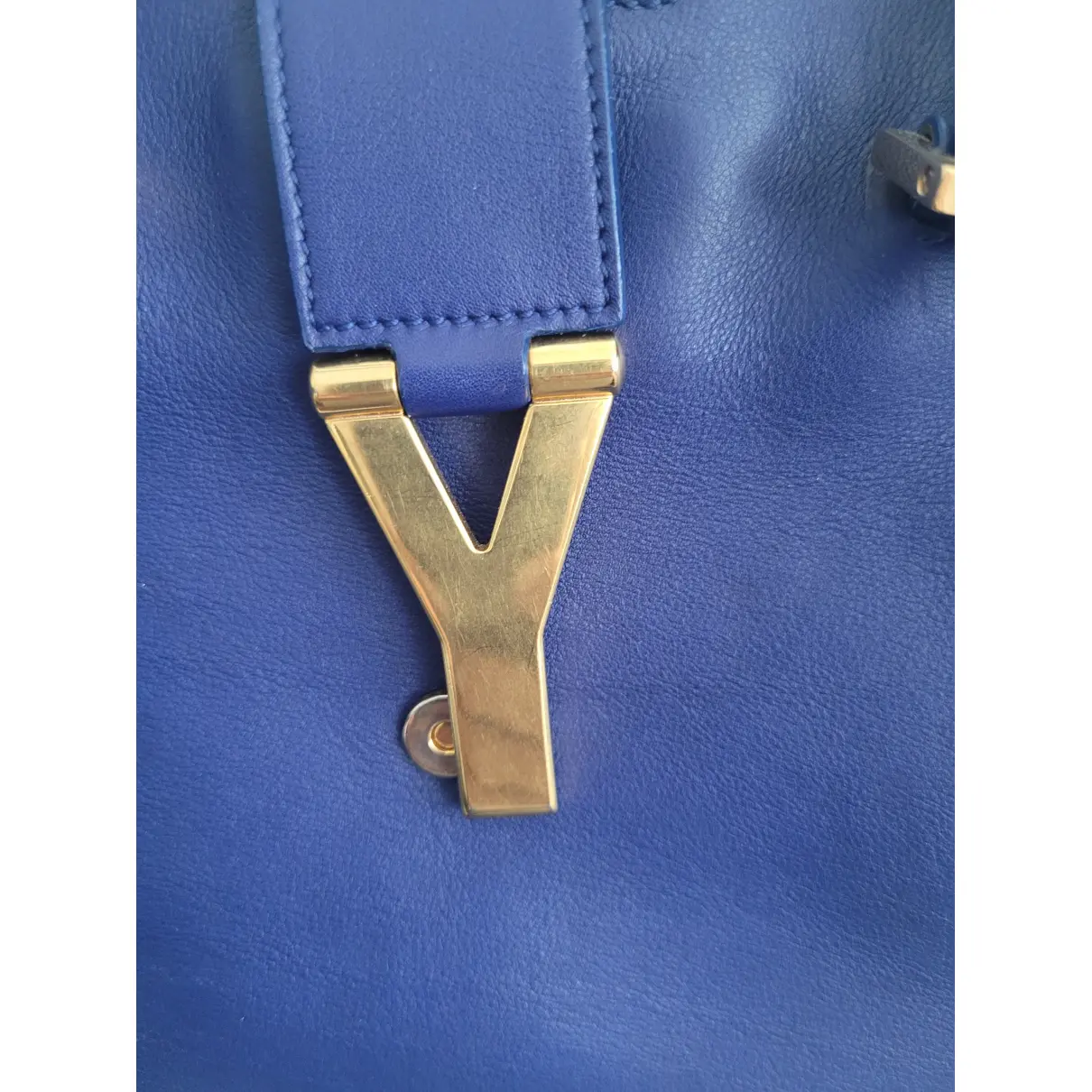 Buy Saint Laurent Chyc leather tote online