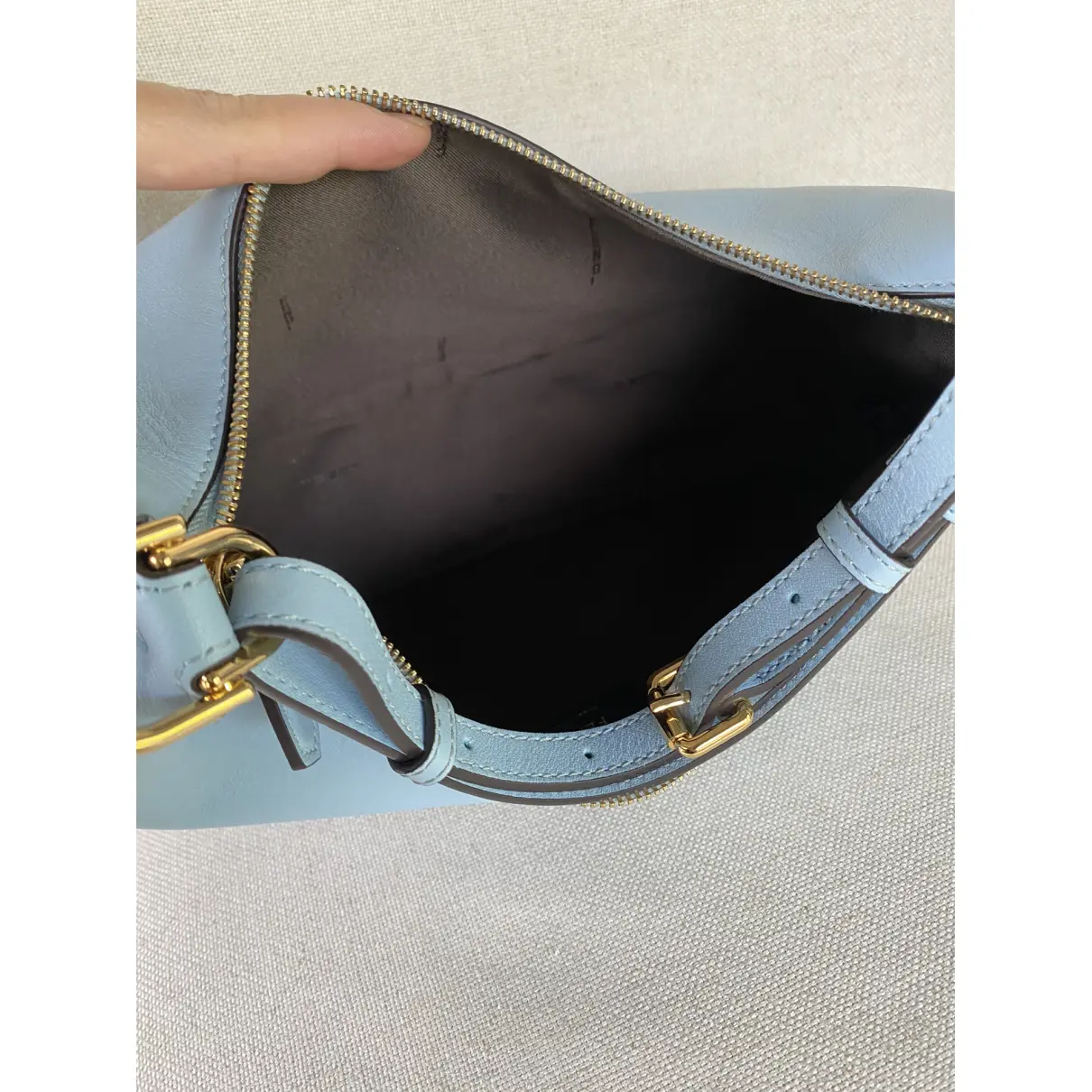 Croissant leather handbag Fendi - Vintage