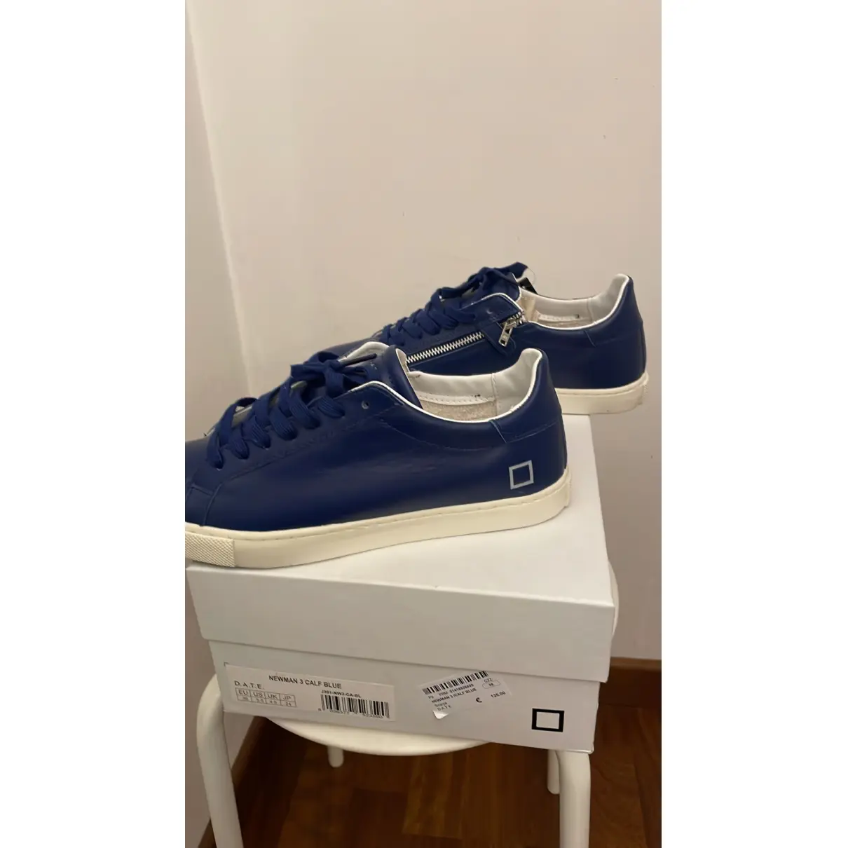 Buy D.A.T.E Leather trainers online