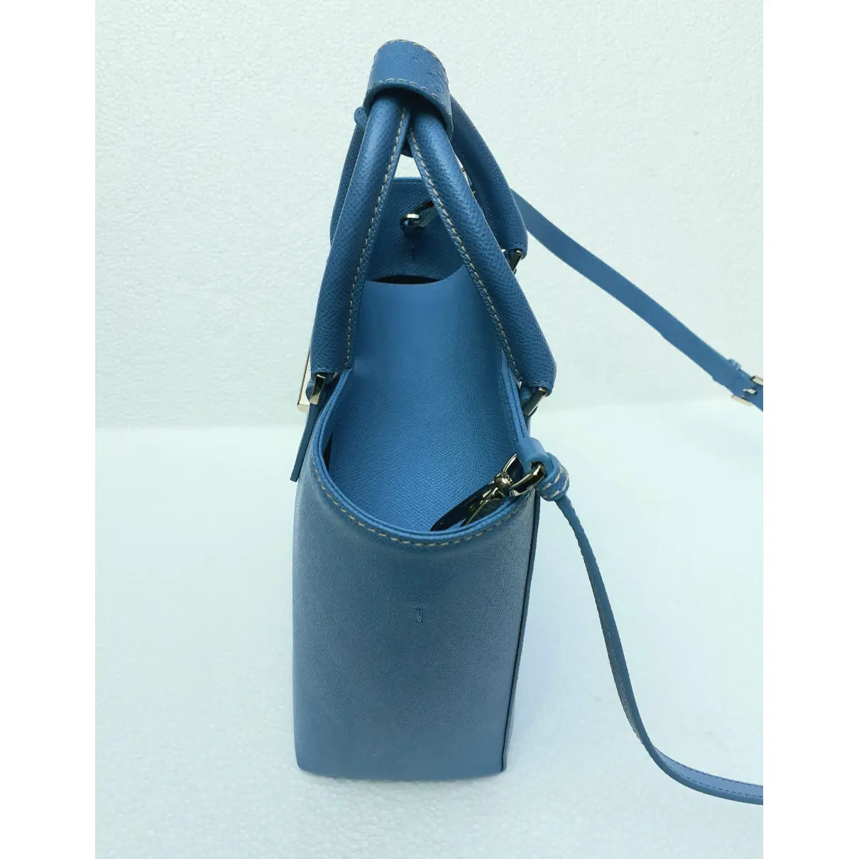 Buy Gianfranco Lotti Leather handbag online