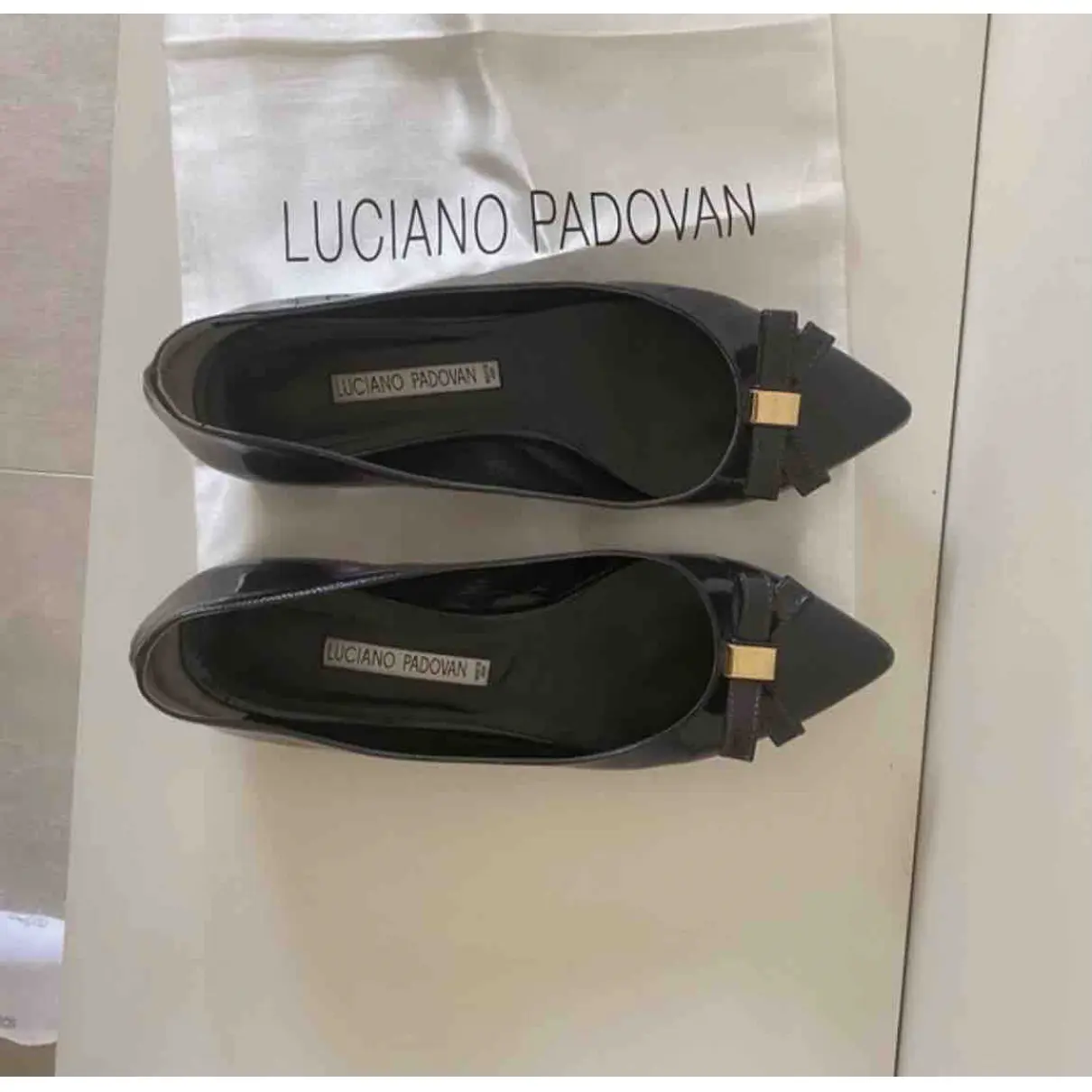 Buy Luciano Padovan Leather ballet flats online