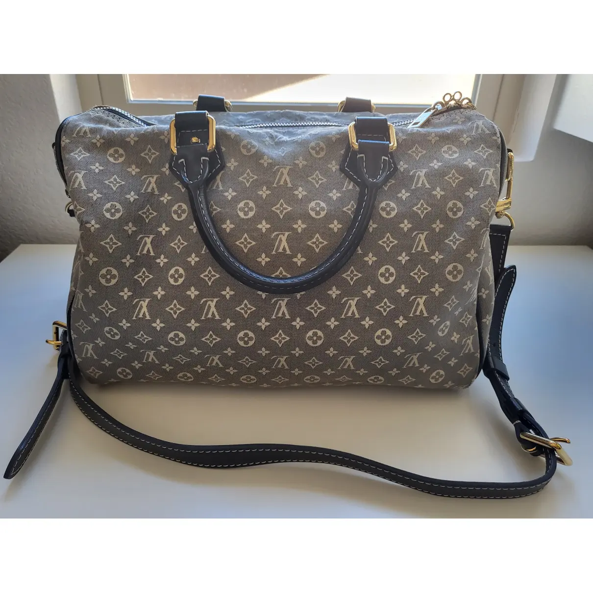 Buy Louis Vuitton Speedy Bandoulière linen handbag online