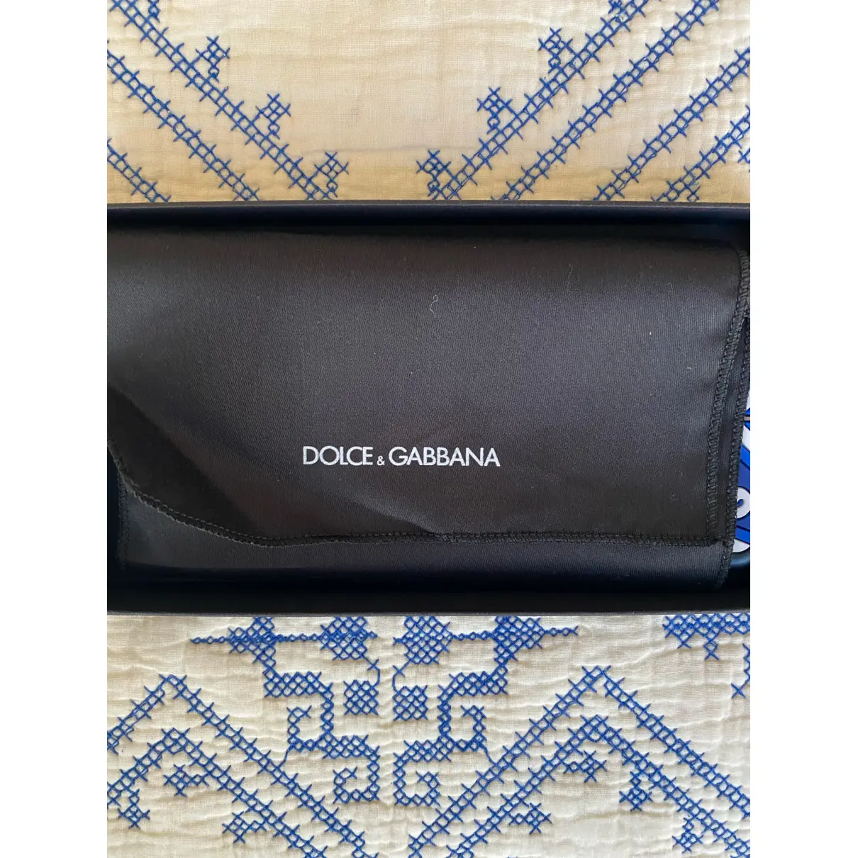 Buy Dolce & Gabbana Iphone case online