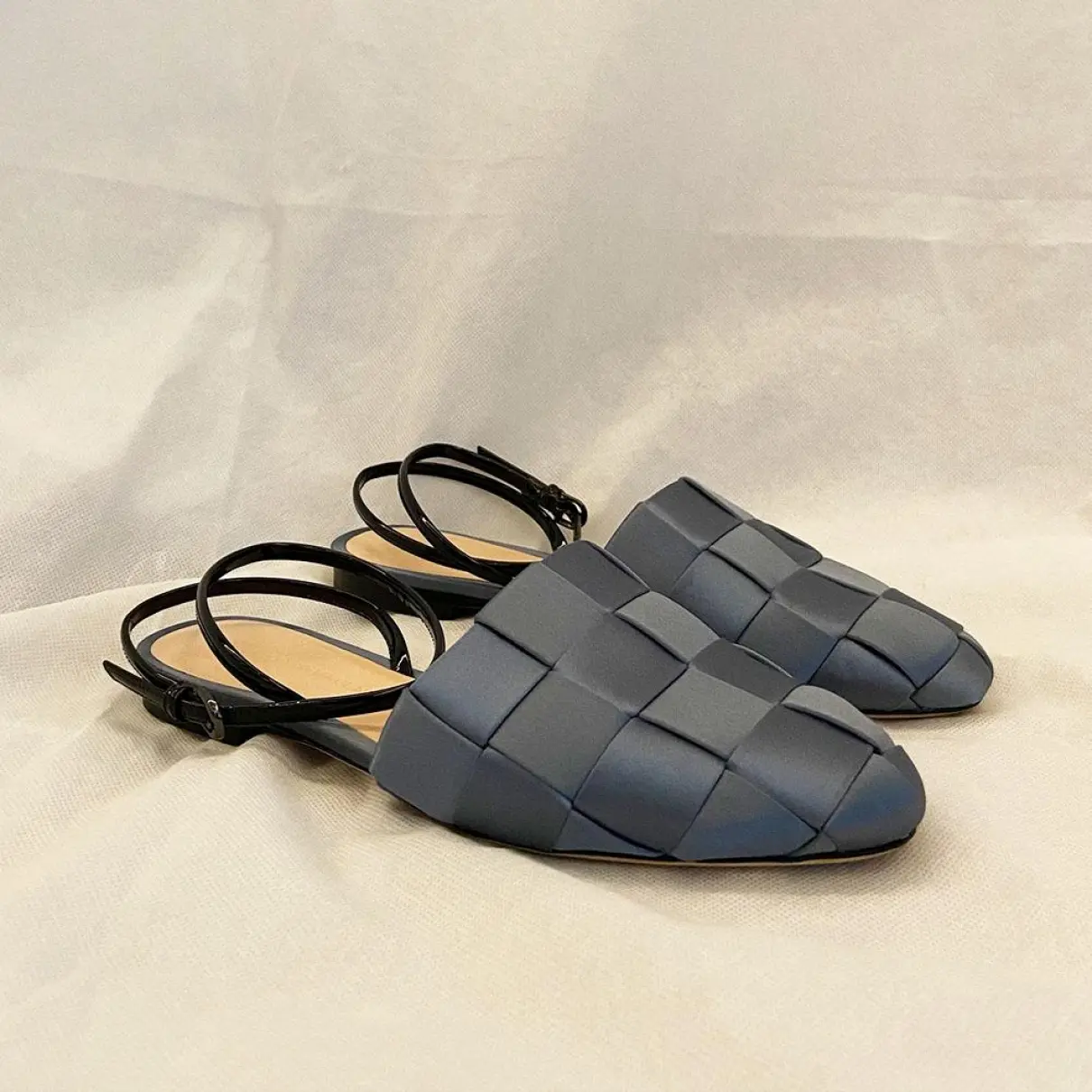 Buy Marco De Vincenzo Patent leather sandal online