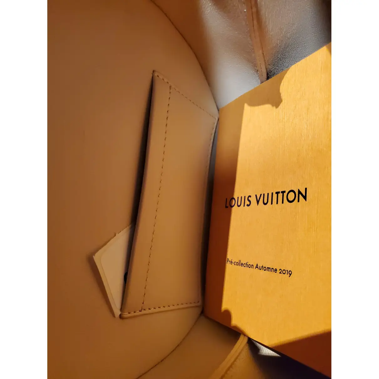 Petite Boîte Chapeau patent leather clutch bag Louis Vuitton