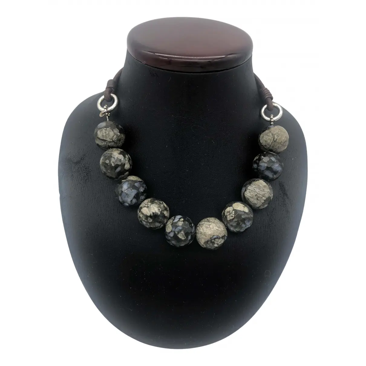 Buy Brunello Cucinelli Pearls necklace online