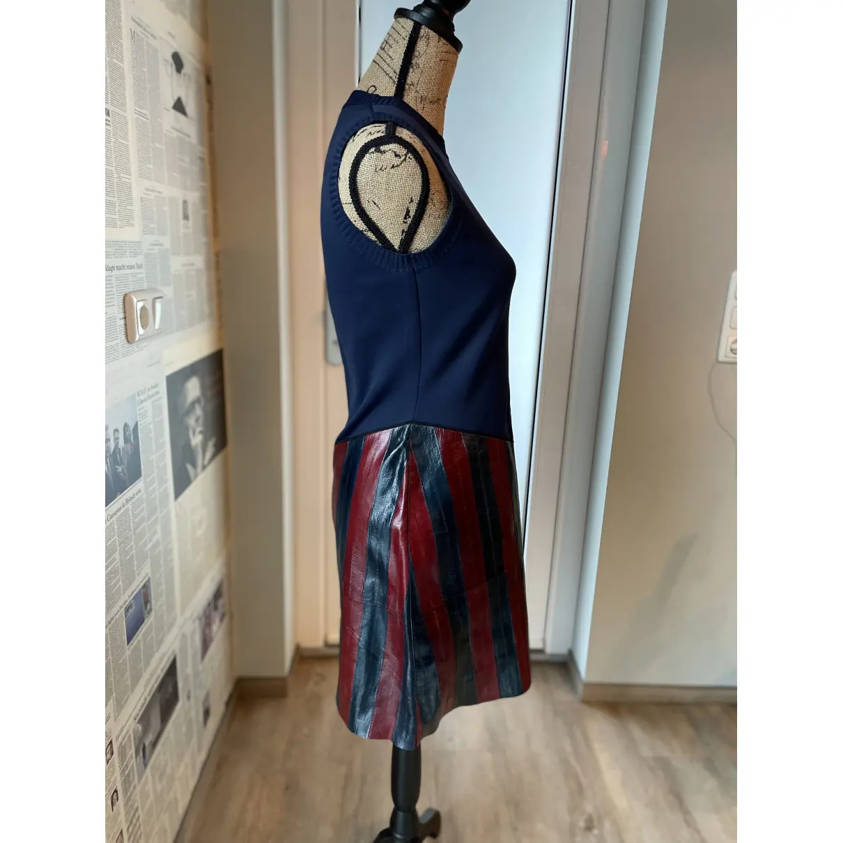 Mid-length dress Louis Vuitton