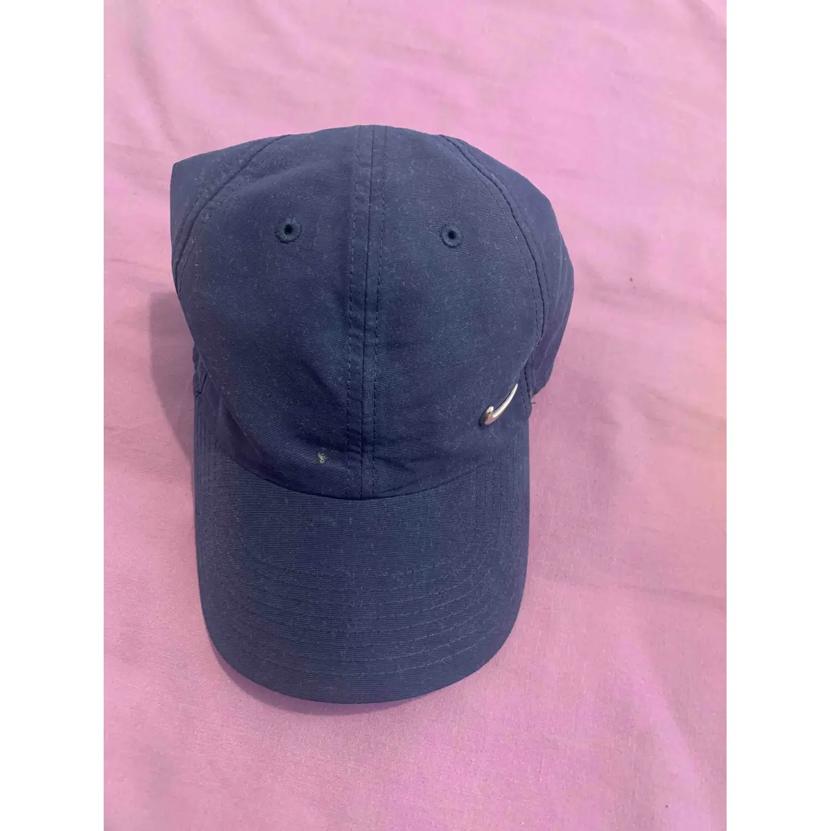 Buy Nike Hat online
