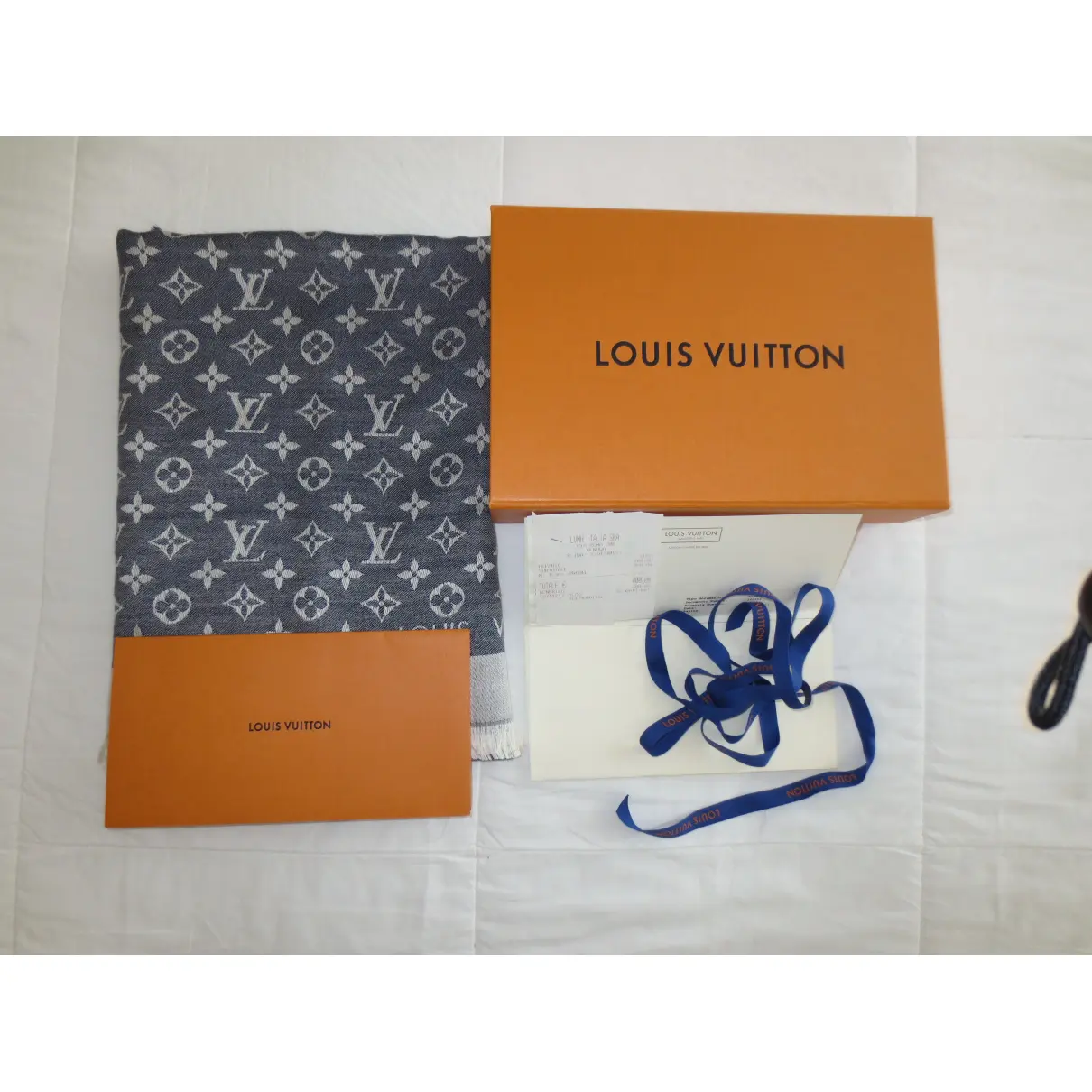 Châle Monogram silk silk handkerchief Louis Vuitton