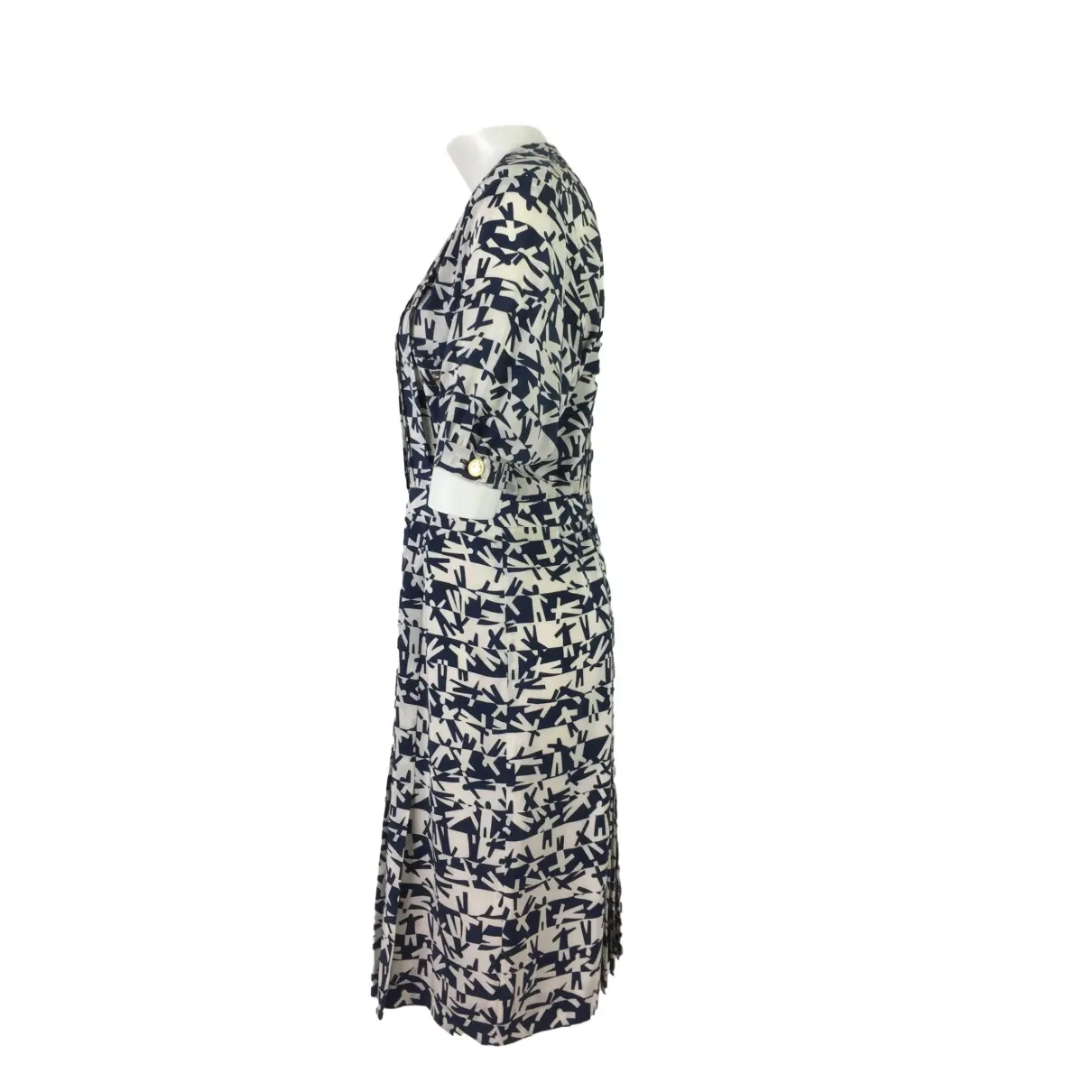 Buy Chanel Silk mid-length dress online - Vintage