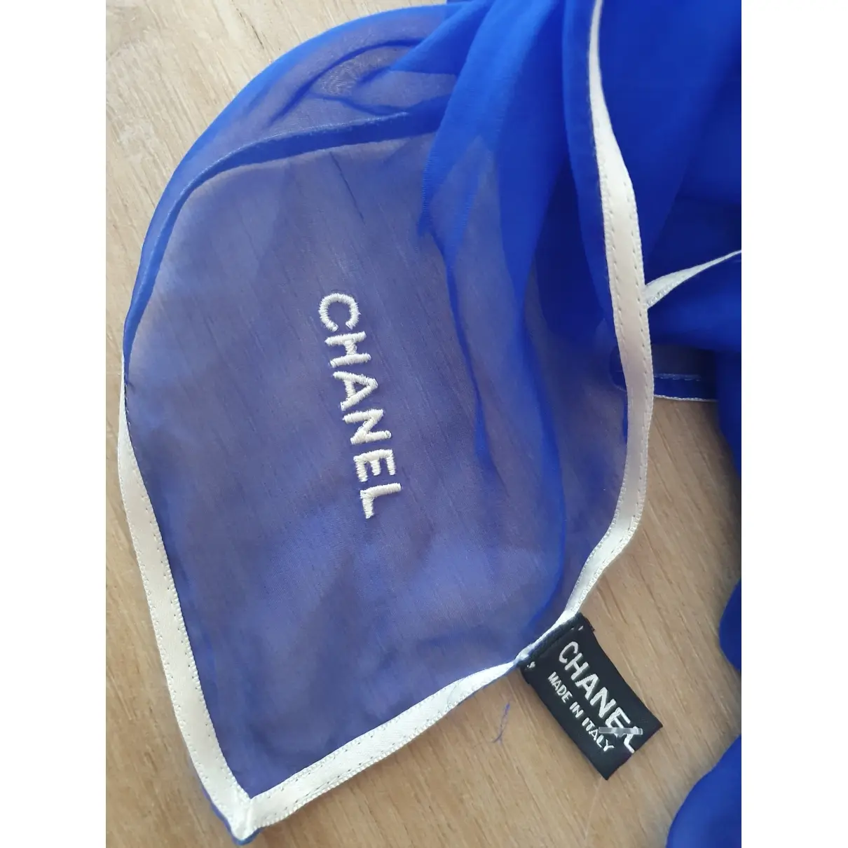Buy Chanel Silk stole online