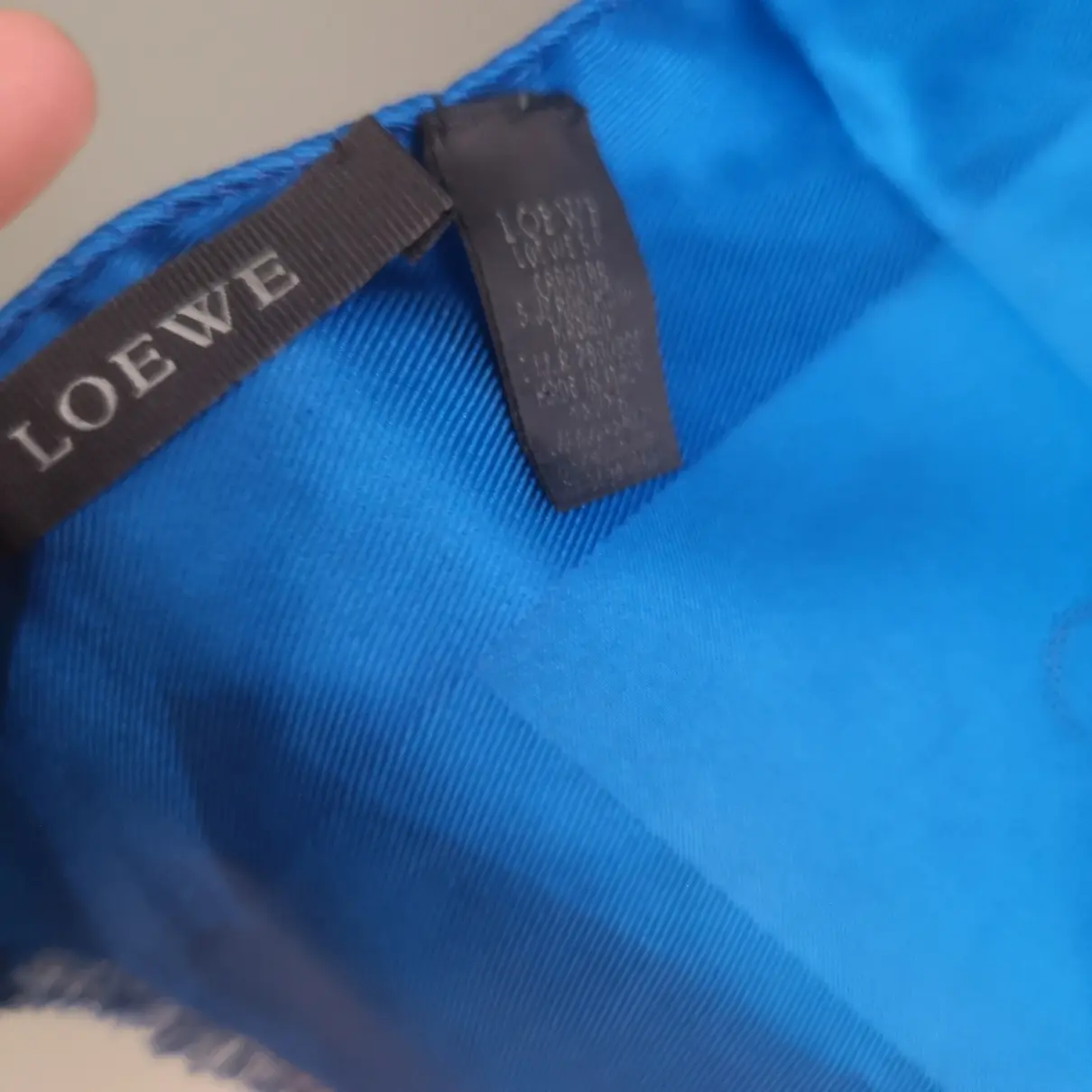 Luxury Loewe Scarves Women