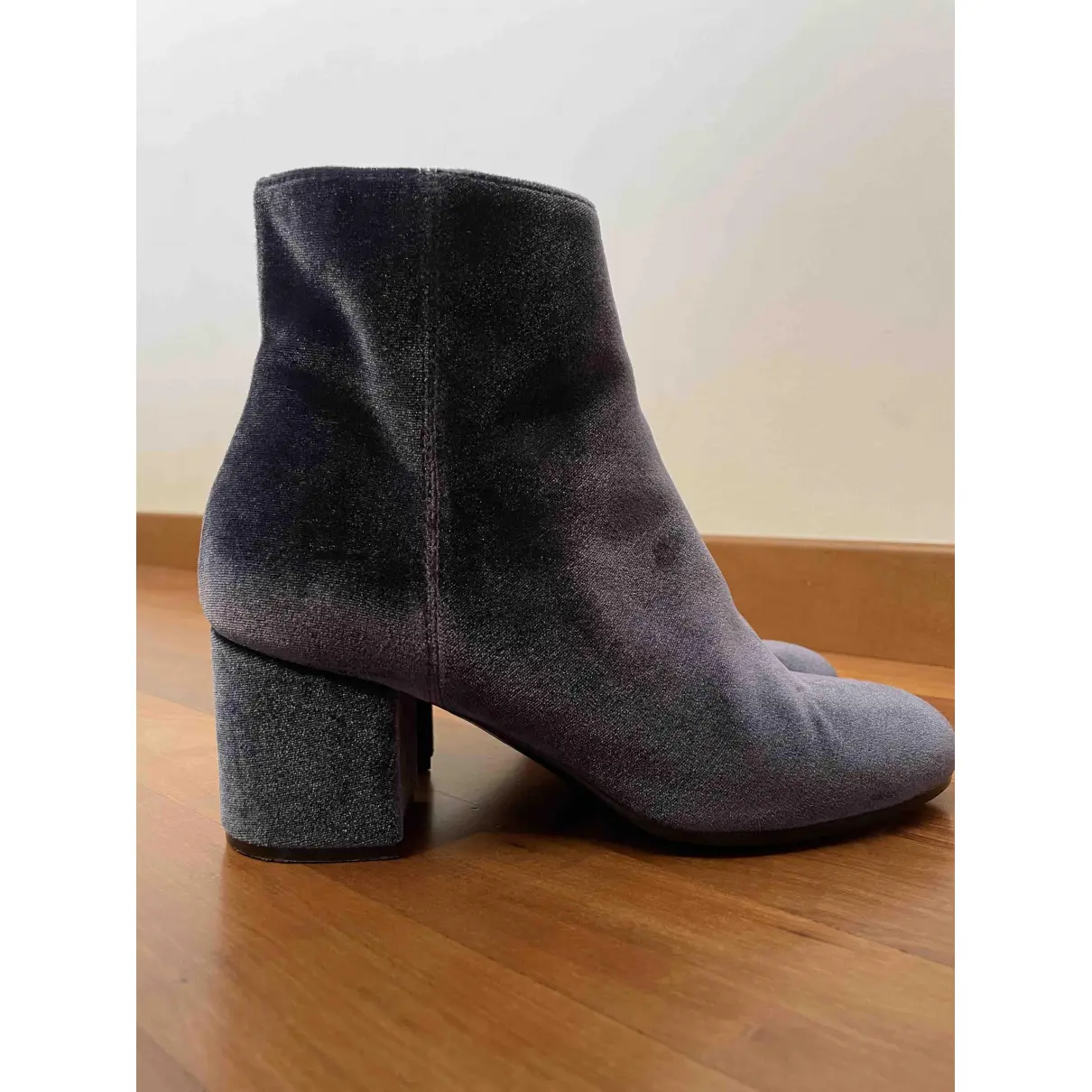 Buy Via Roma xv Velvet ankle boots online