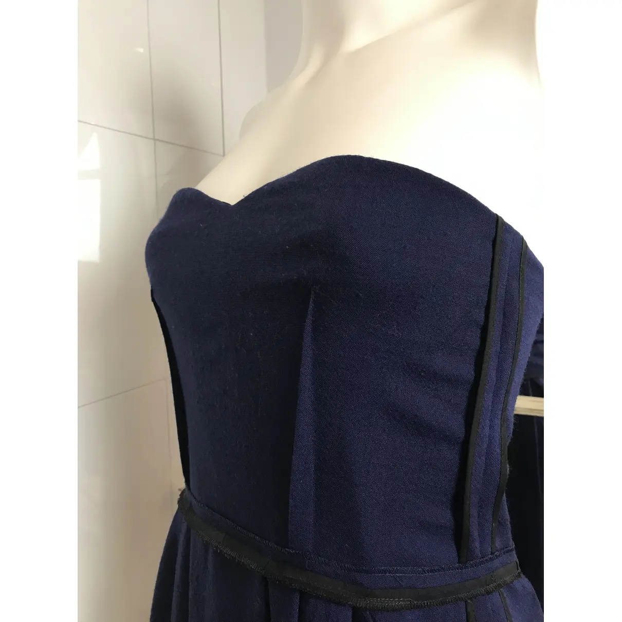 Buy Chloé Wool mid-length dress online - Vintage