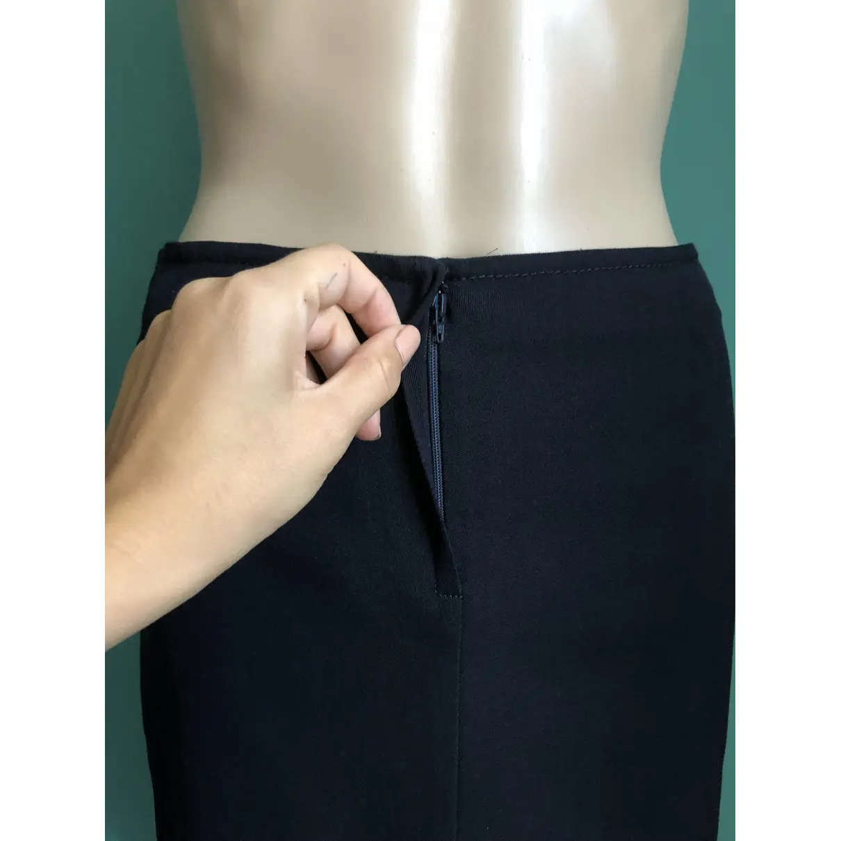 Wool mid-length skirt Colombo