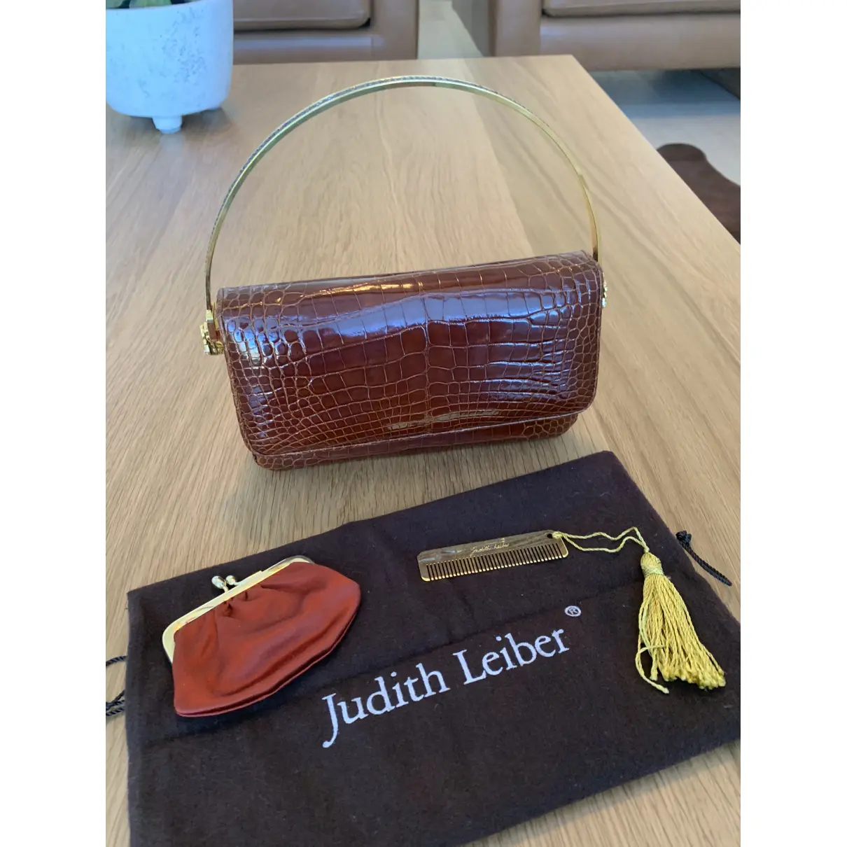 Alligator mini bag Judith Leiber